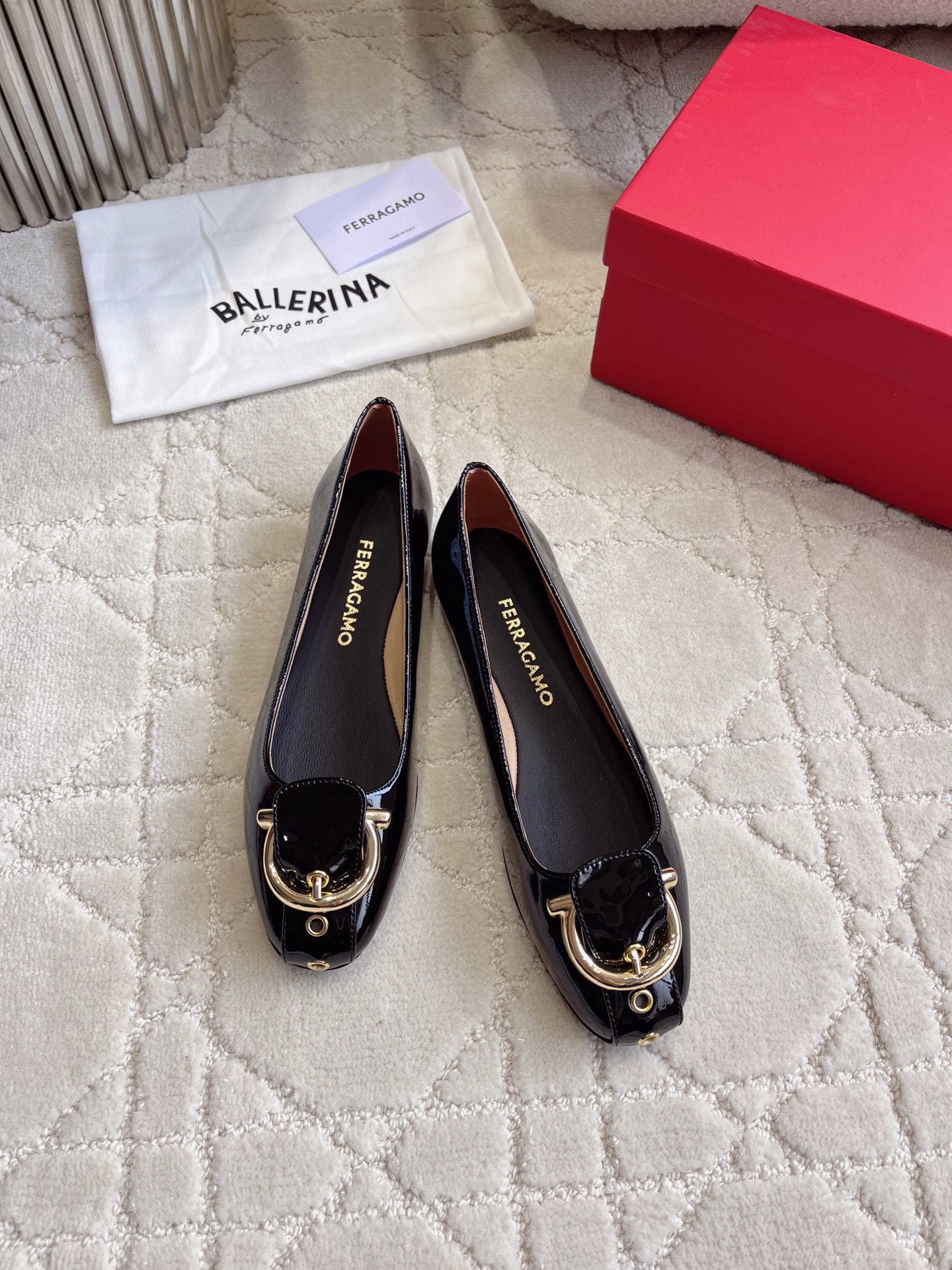 Балетки Ferragamo