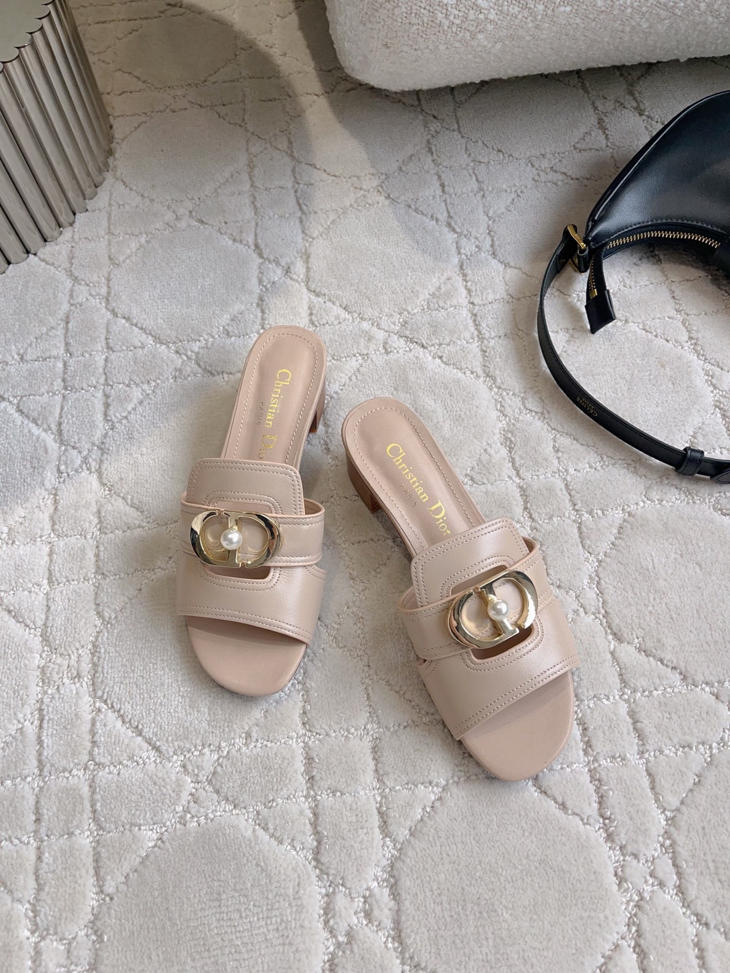 Шлёпанцы Dior
