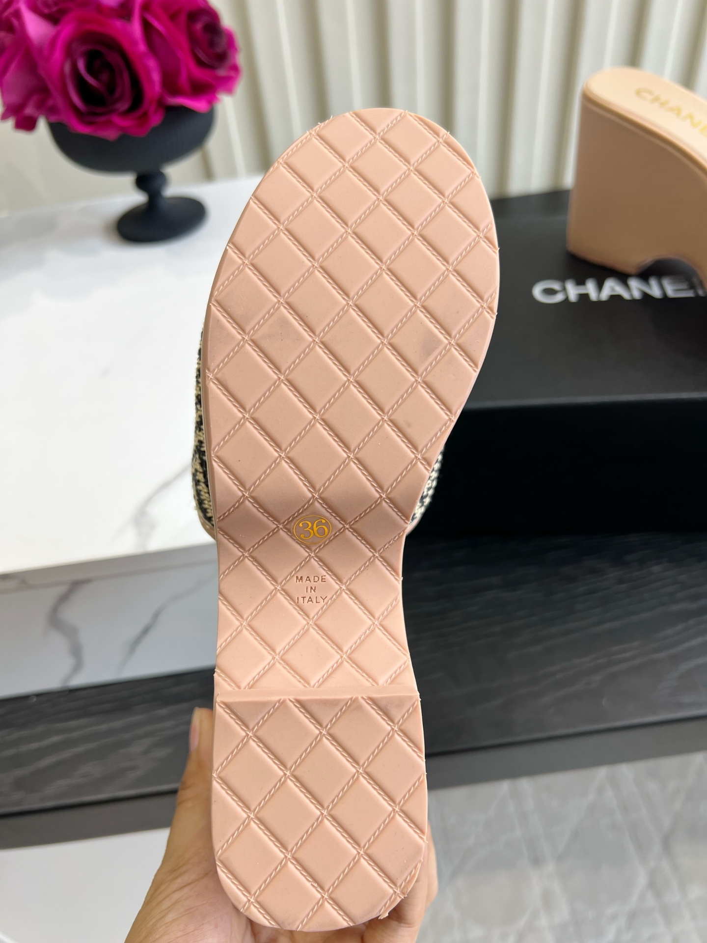 Chanel Slides