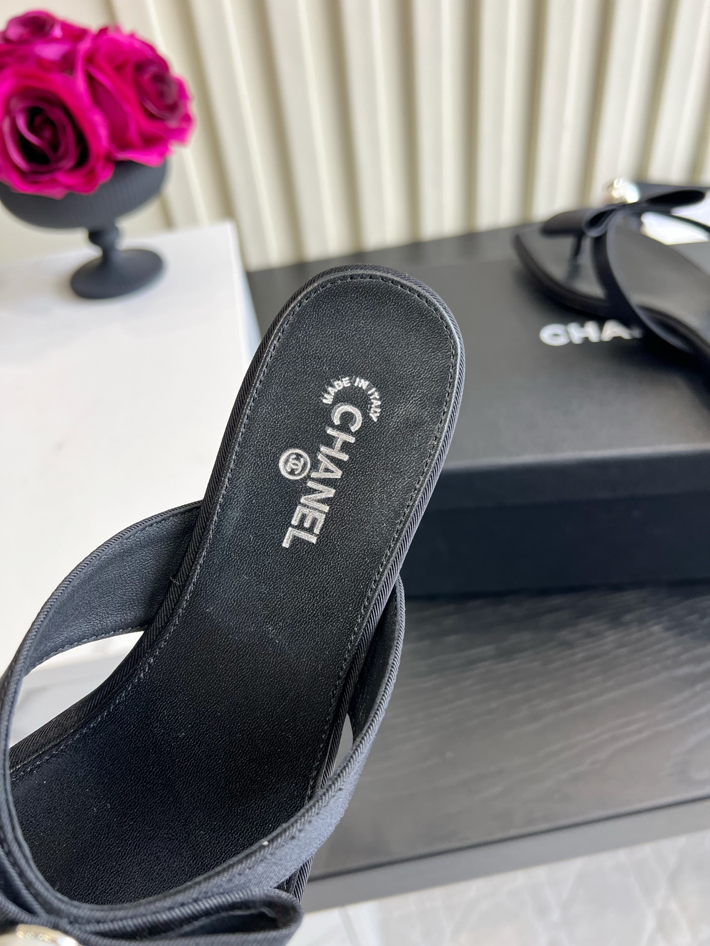 Chanel Slides