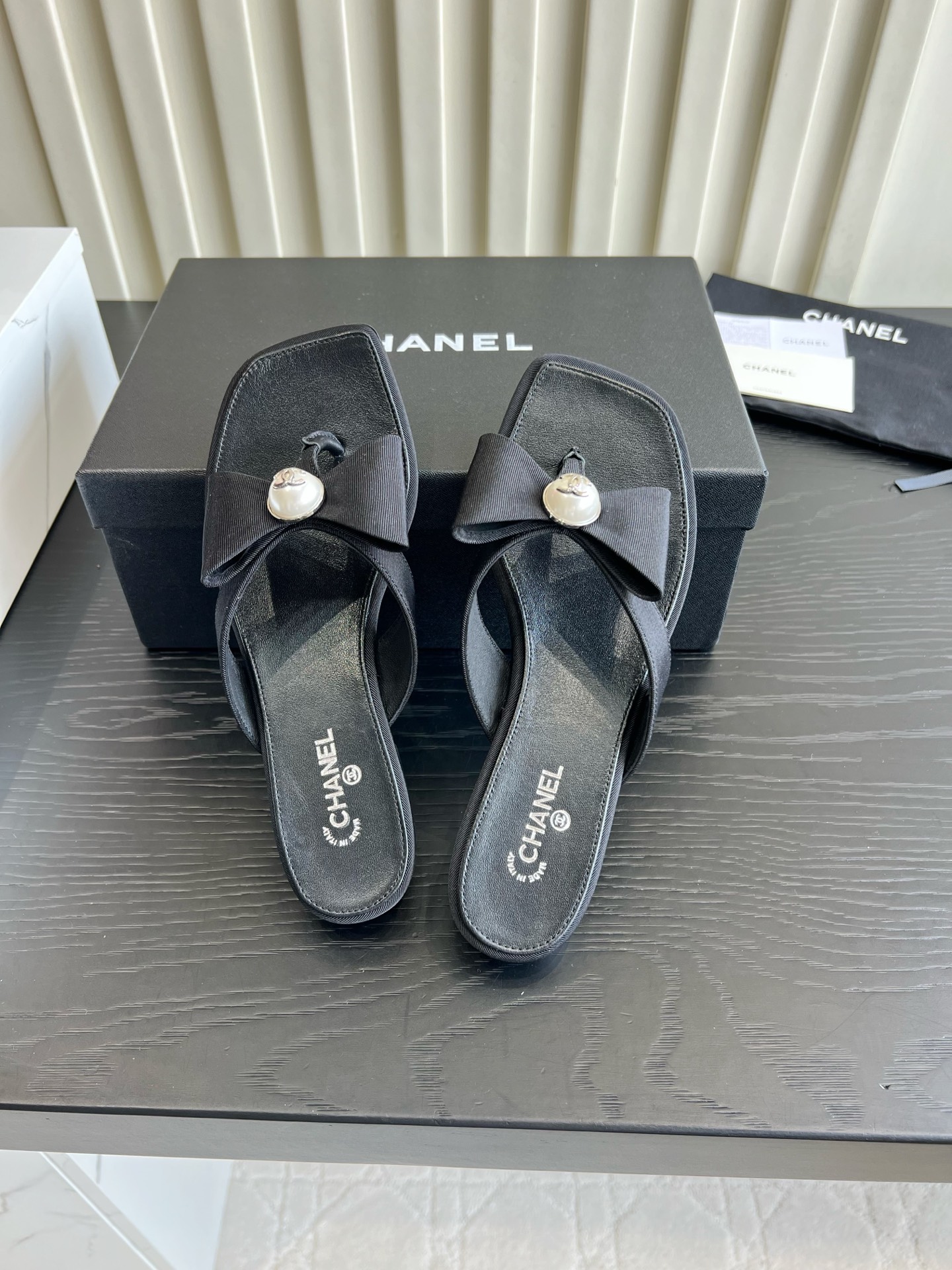 Chanel Slides