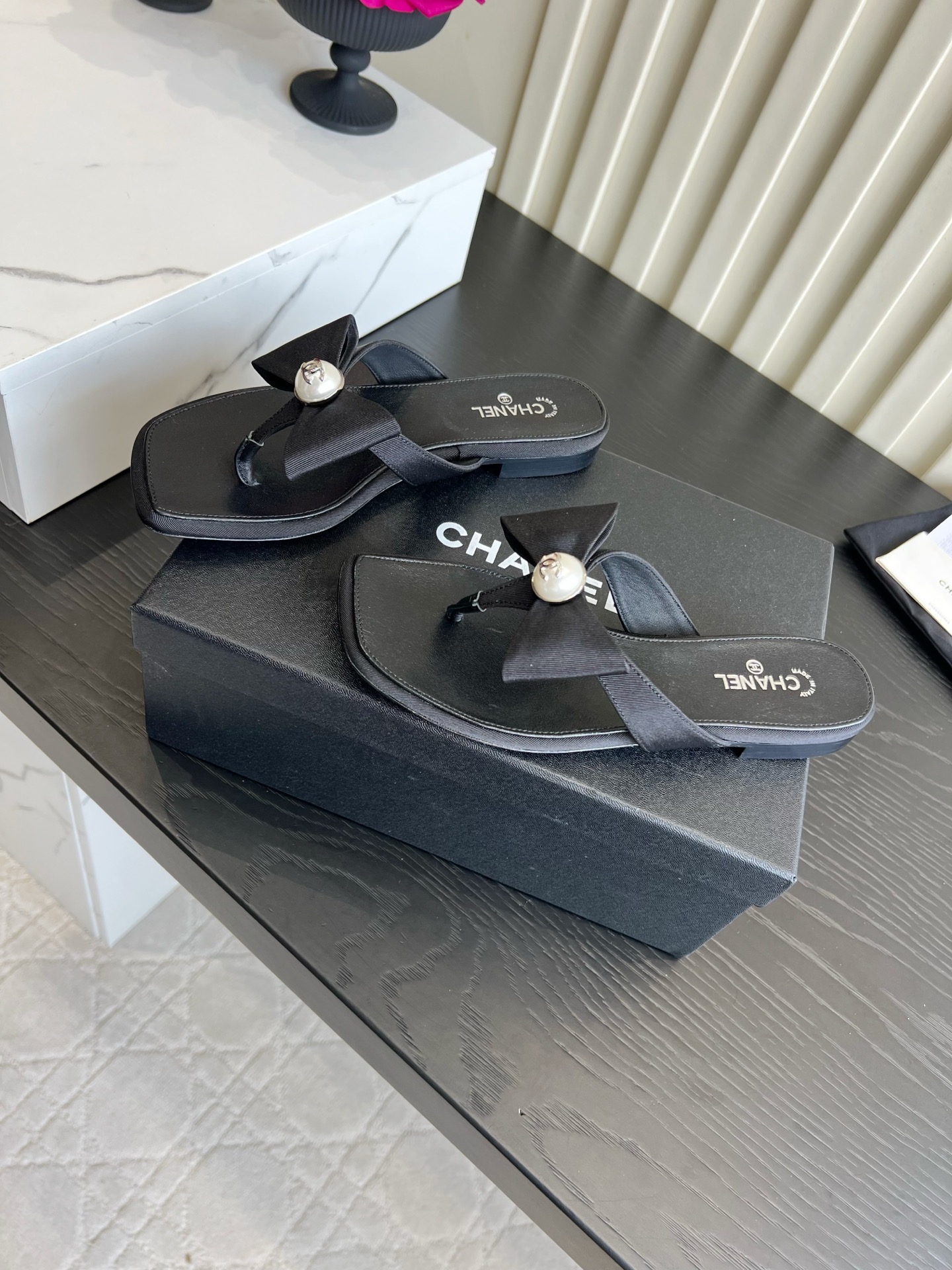 Chanel Slides