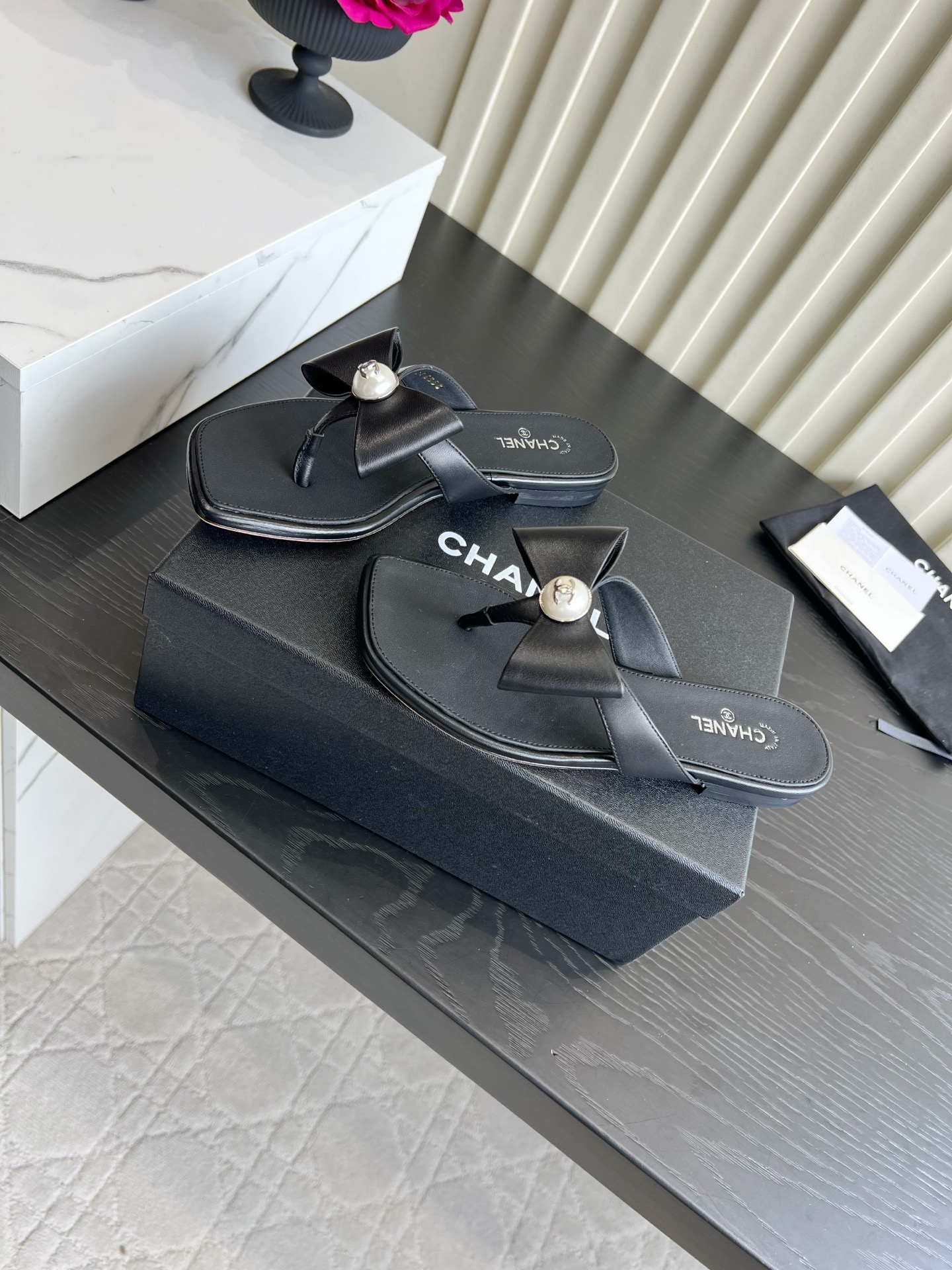 Chanel Slides