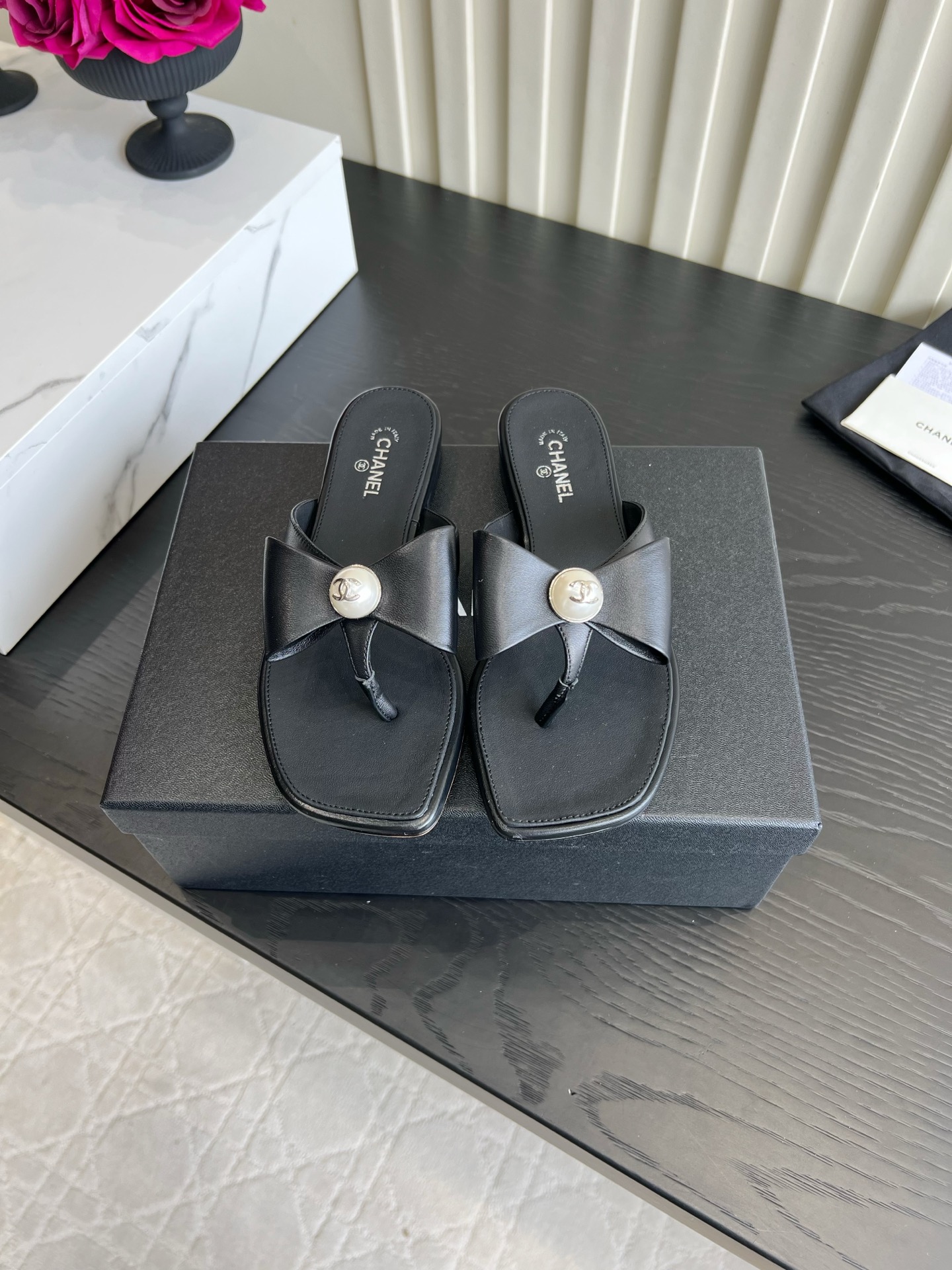 Chanel Slides