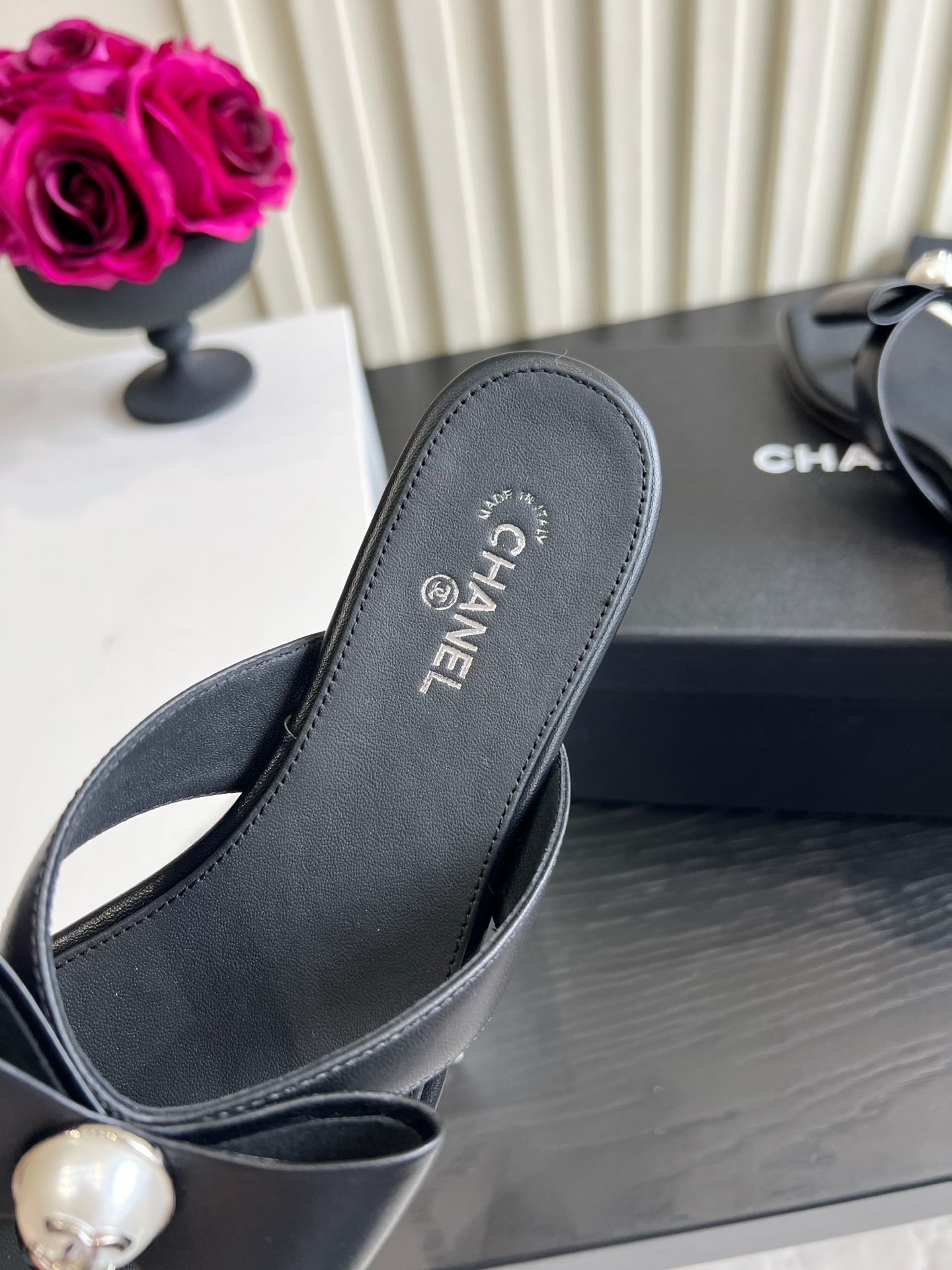 Chanel Slides