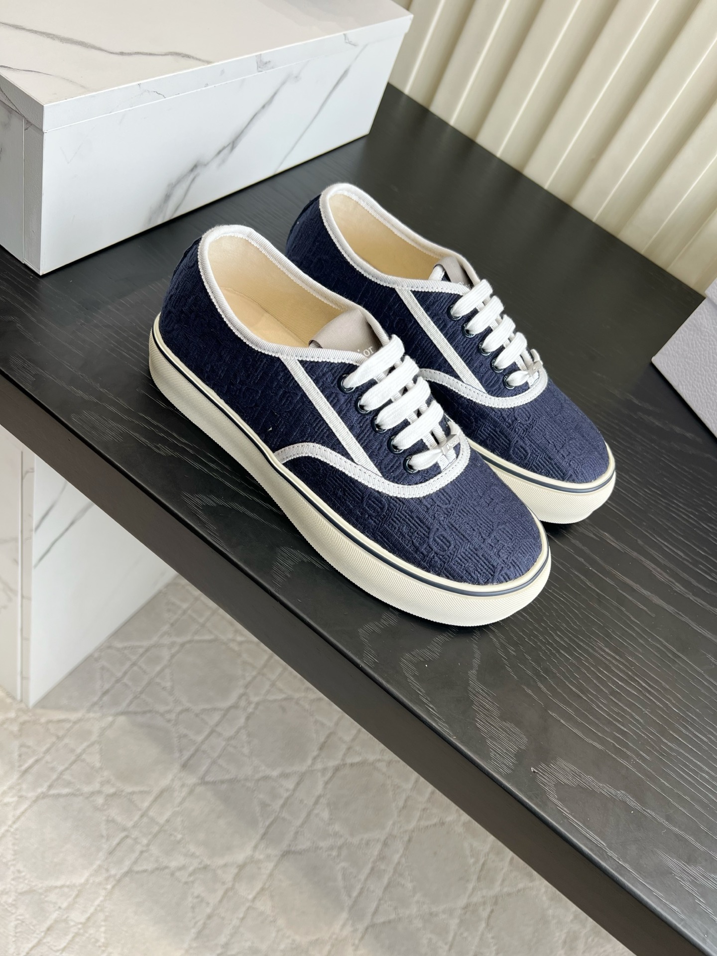 Designer Sneakers