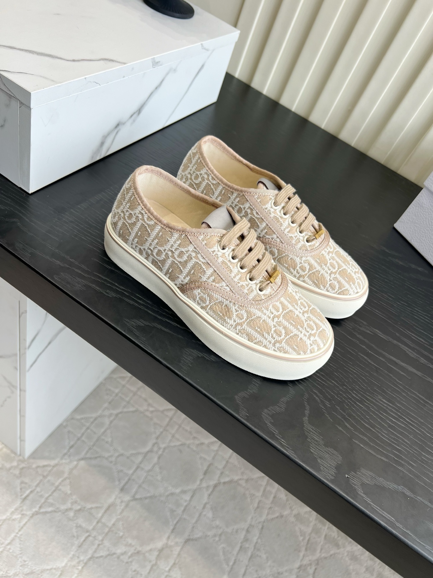 Designer Sneakers