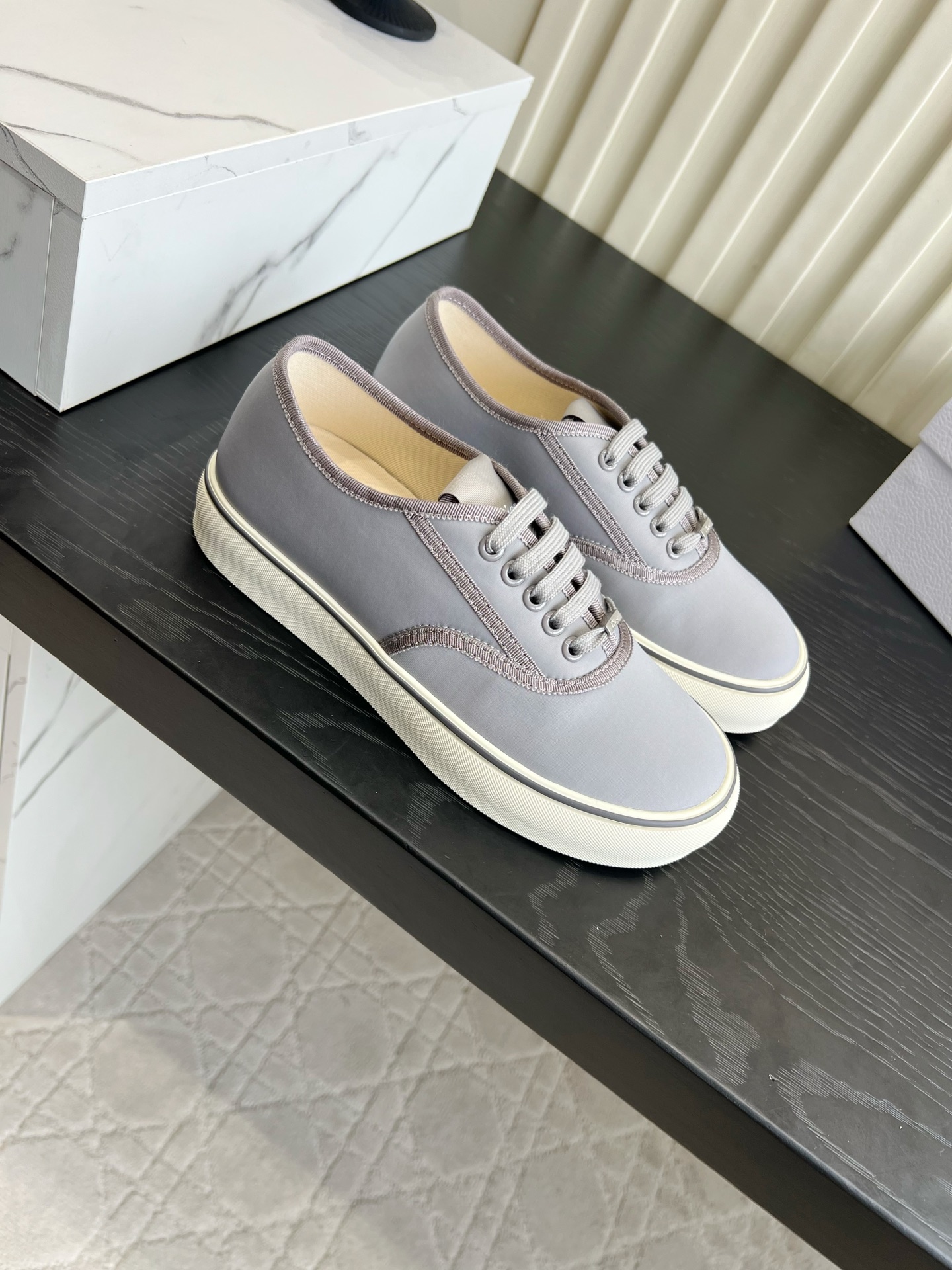 Designer Sneakers