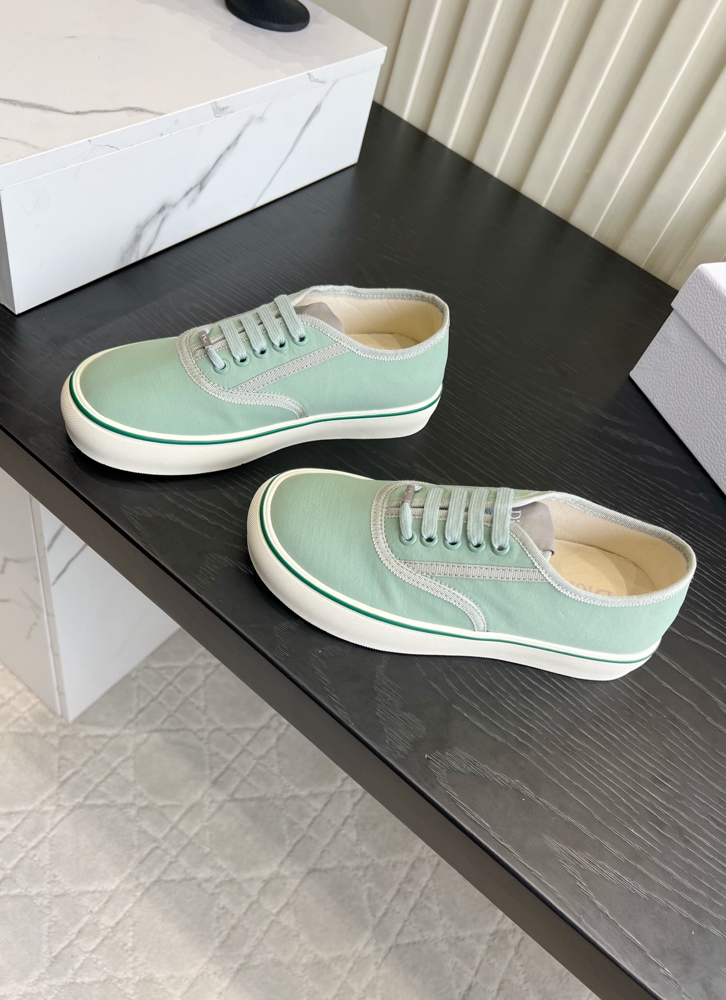 Designer Sneakers