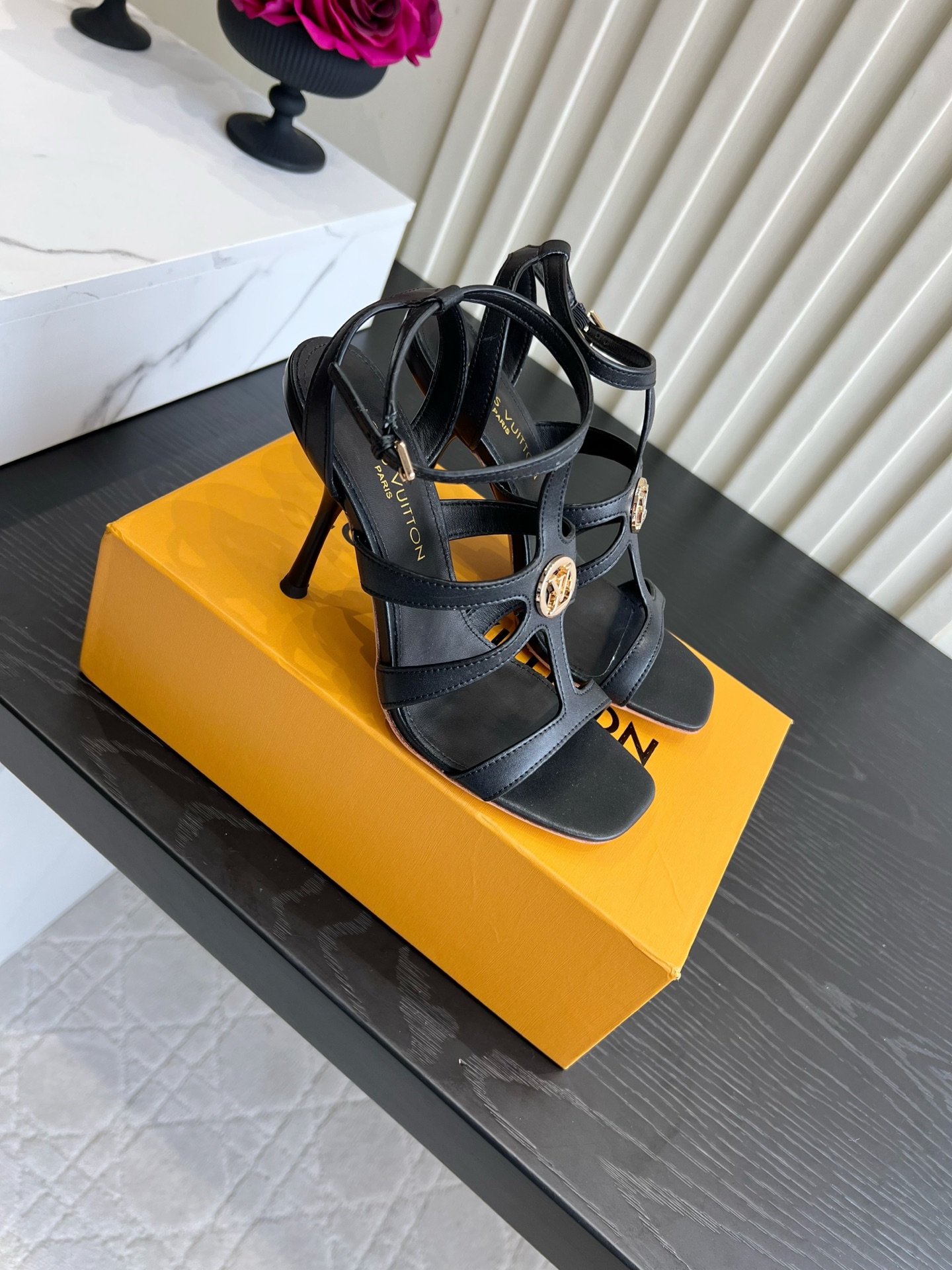 Louis Vuitton Sandals