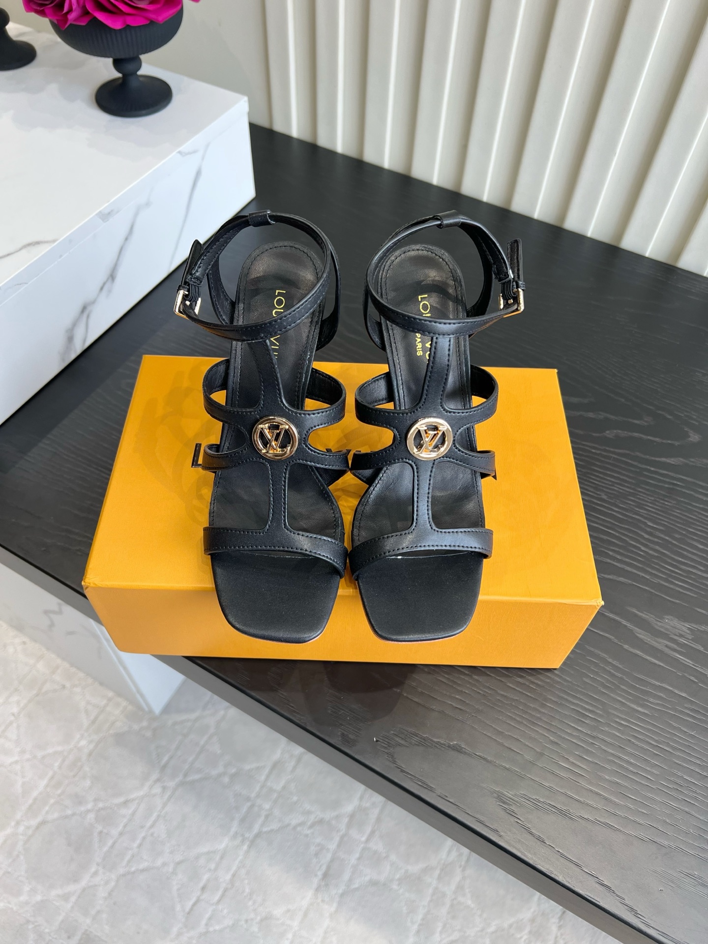 Louis Vuitton Sandals
