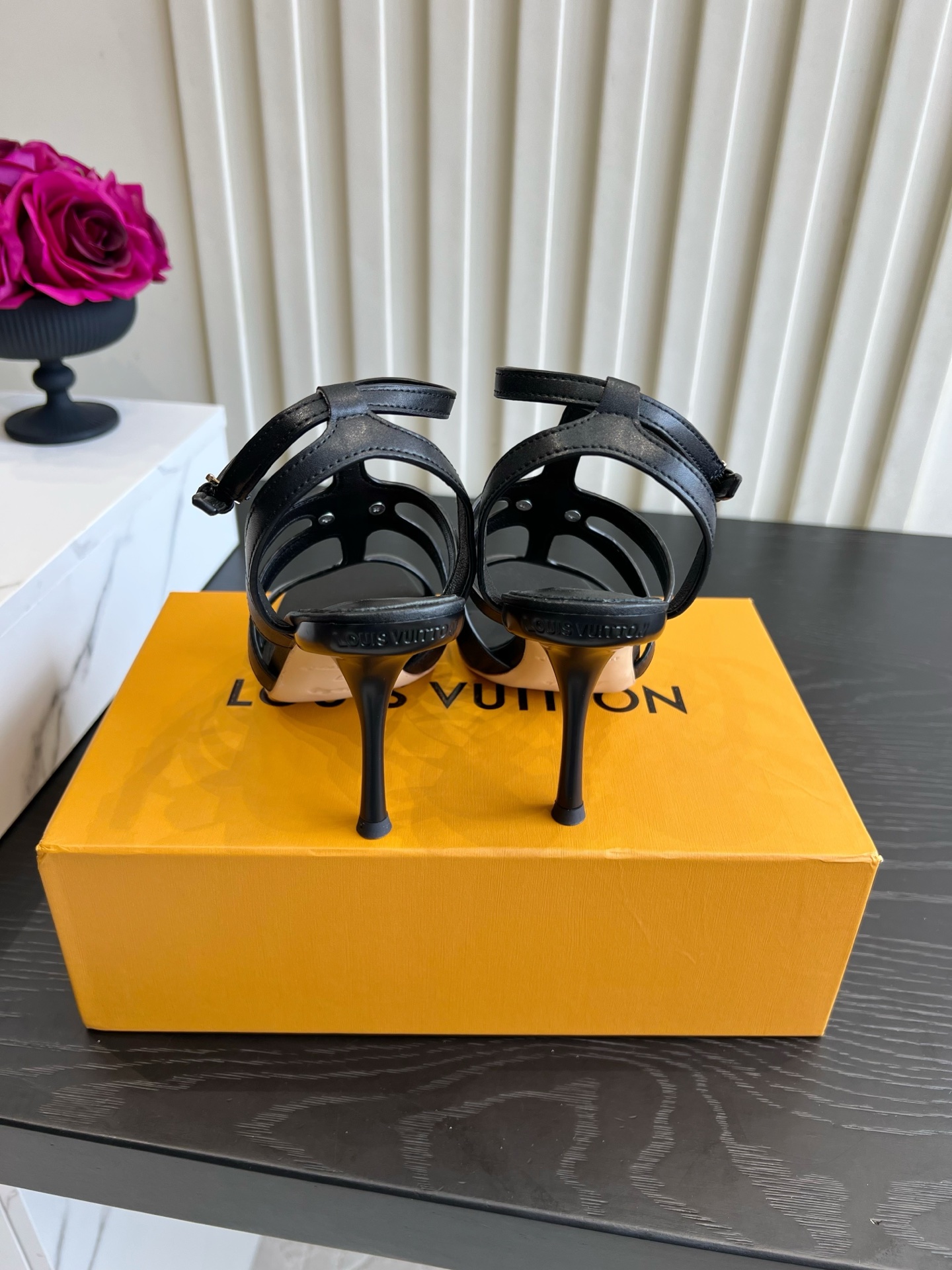 Louis Vuitton Sandals