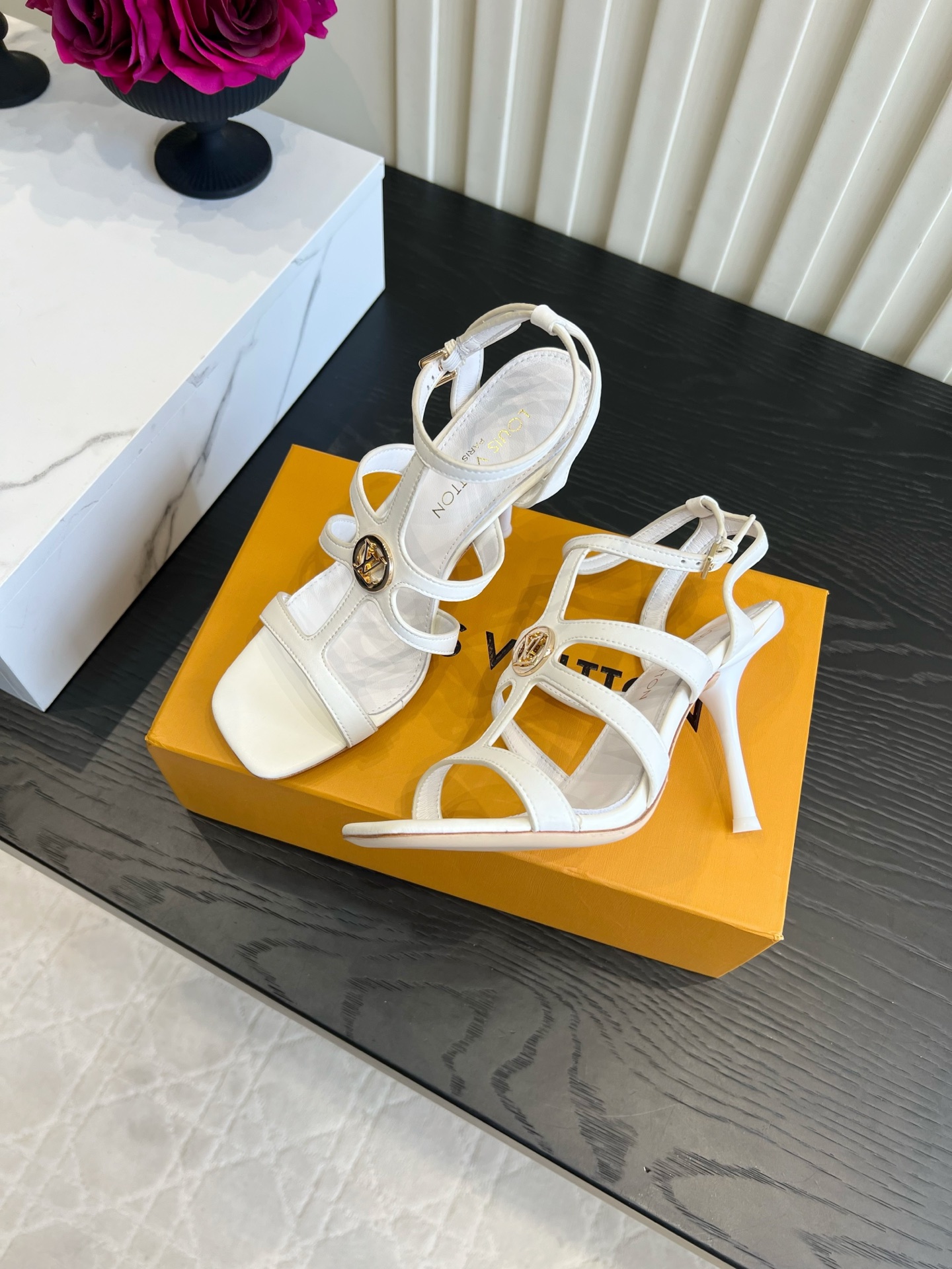 Louis Vuitton Sandals