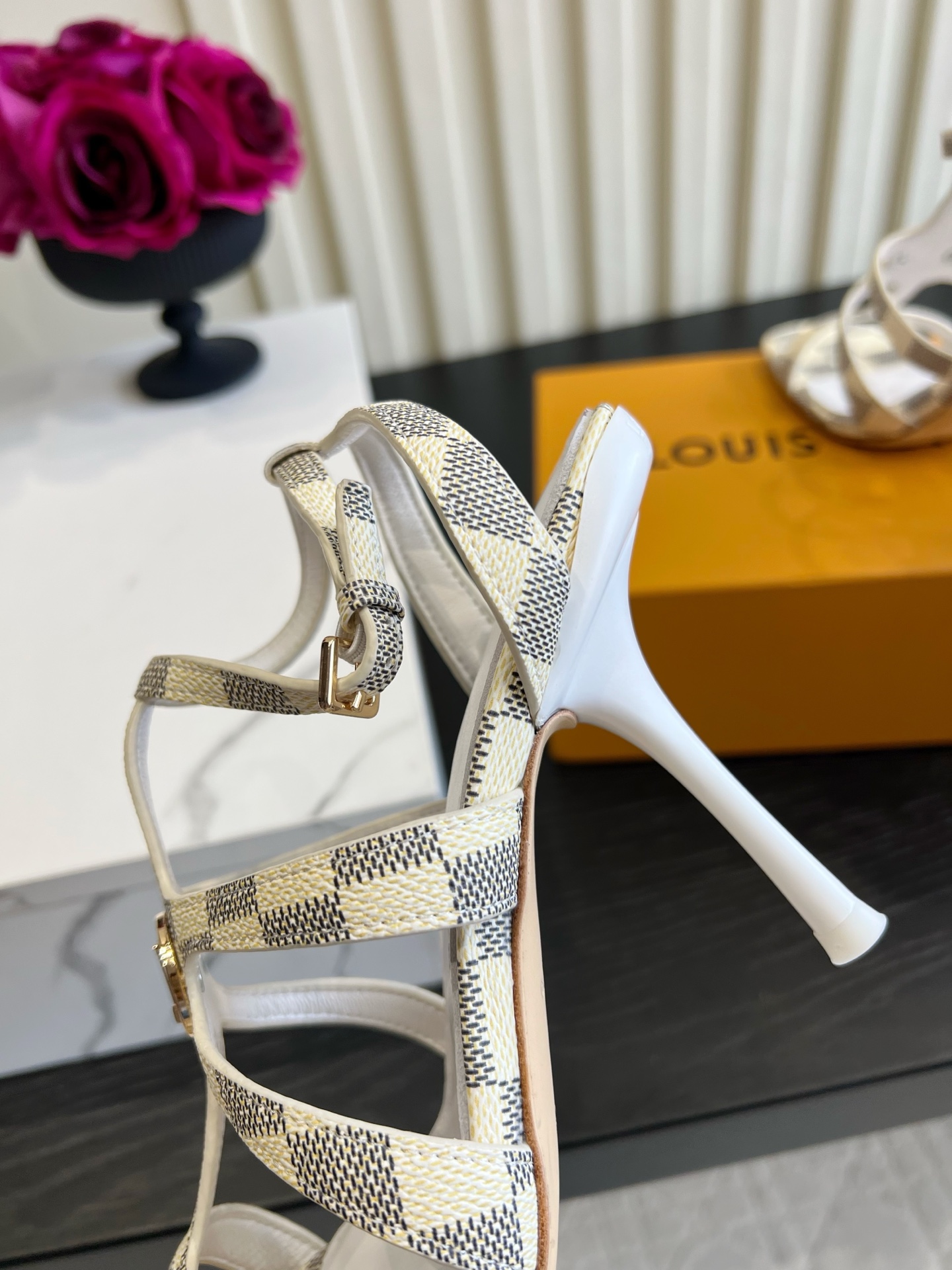 Louis Vuitton Sandals