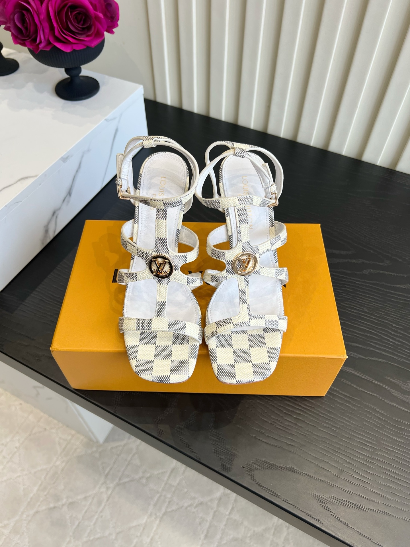 Louis Vuitton Sandals