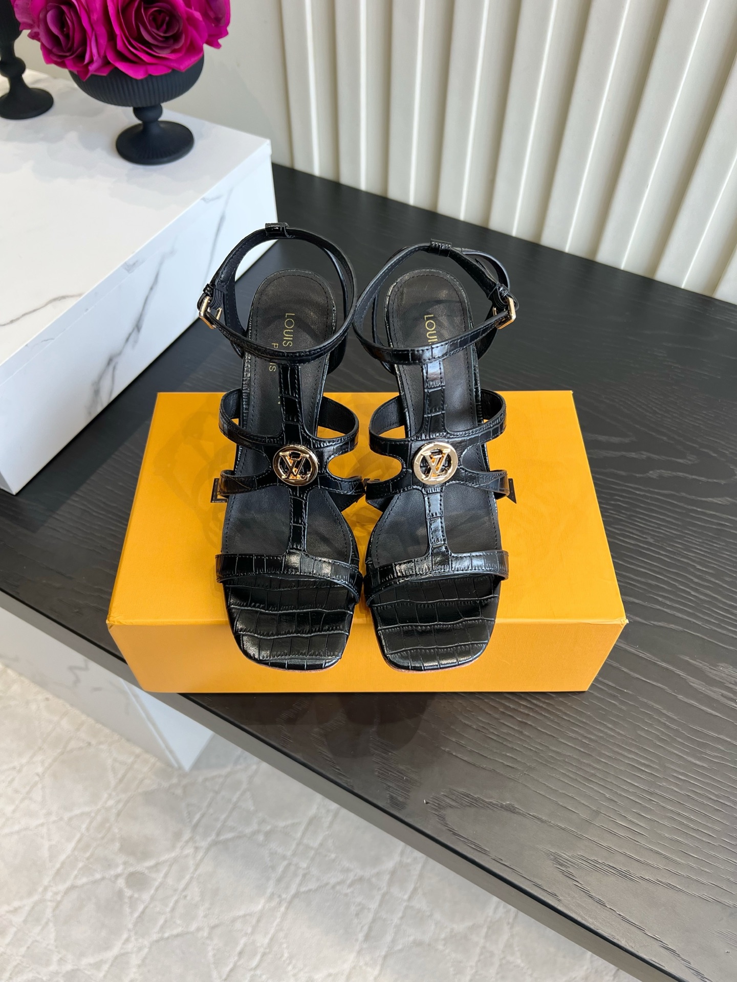 Louis Vuitton Sandals