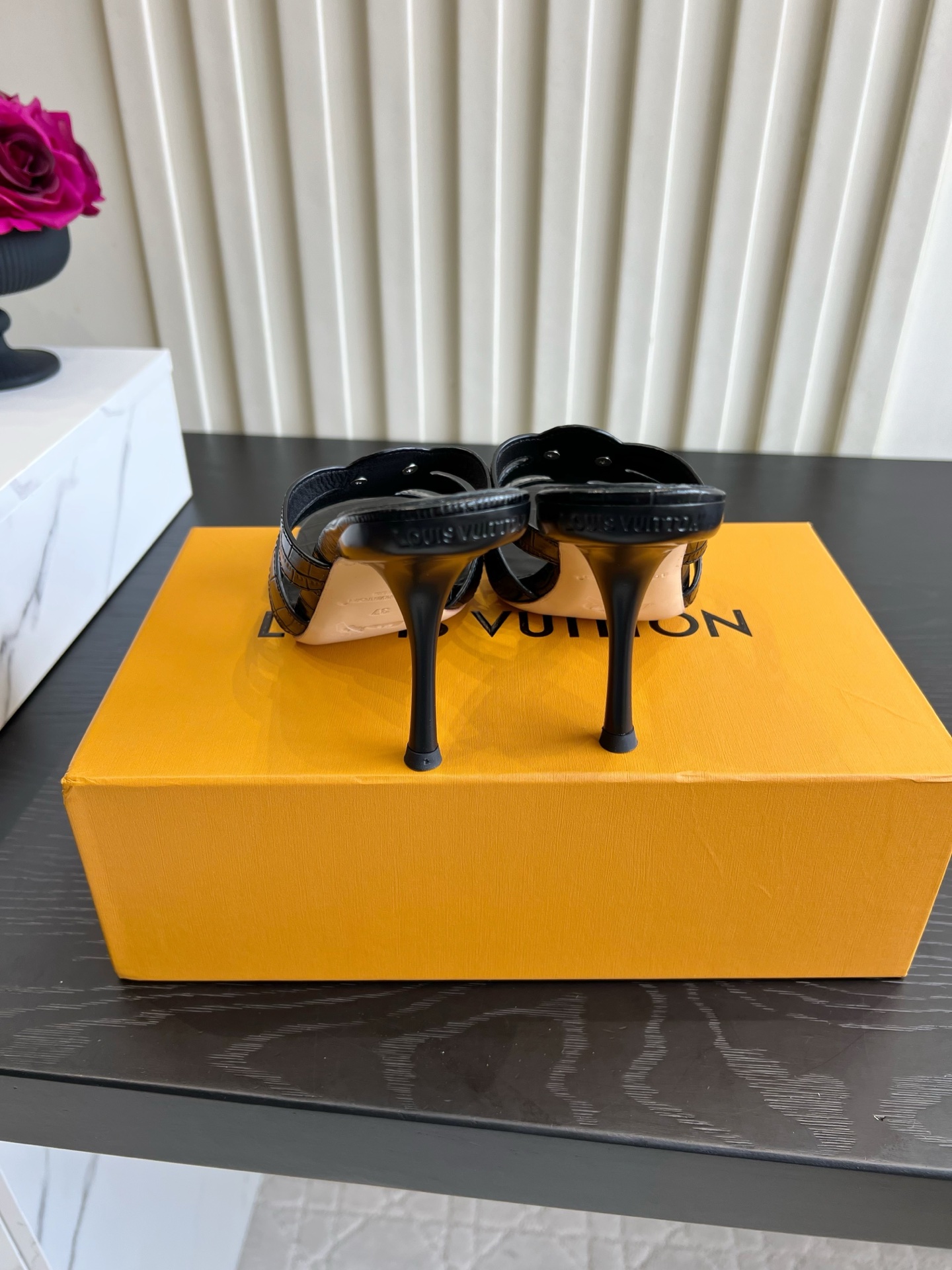 Louis Vuitton Sandals
