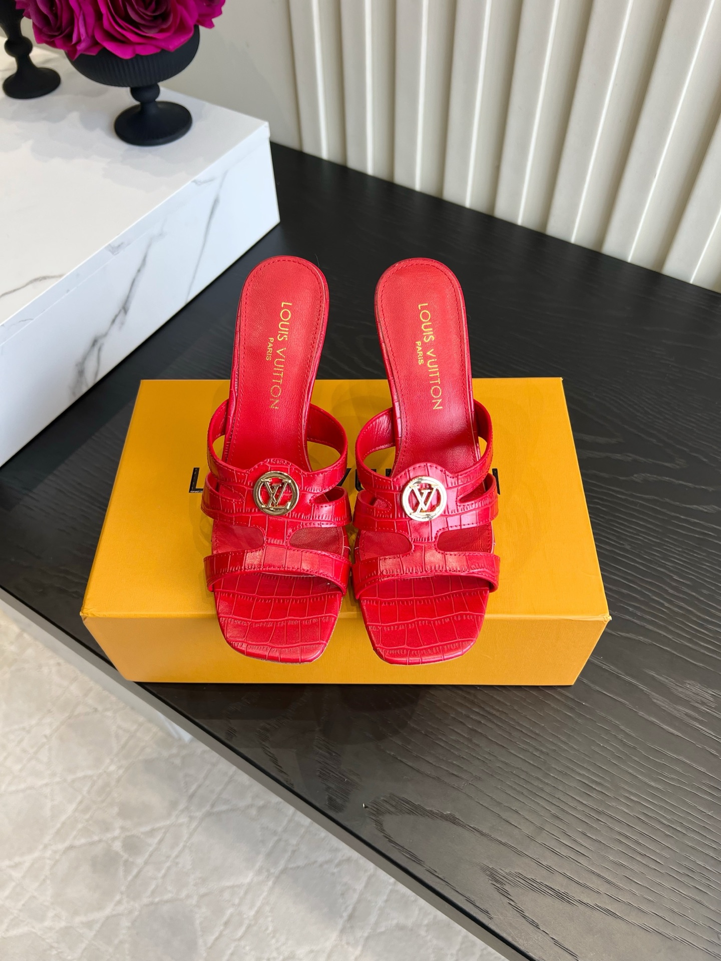 Louis Vuitton Sandals