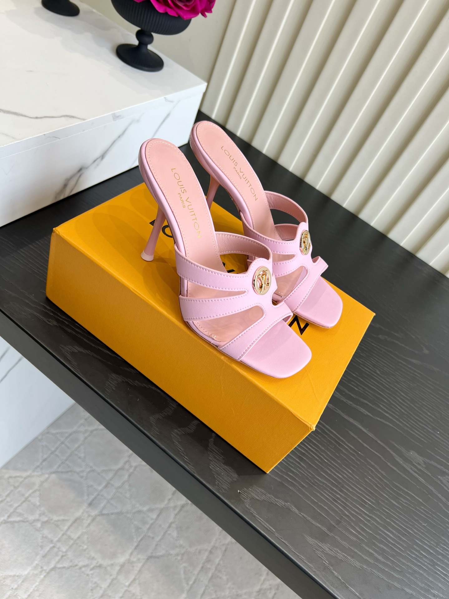 Louis Vuitton Sandals