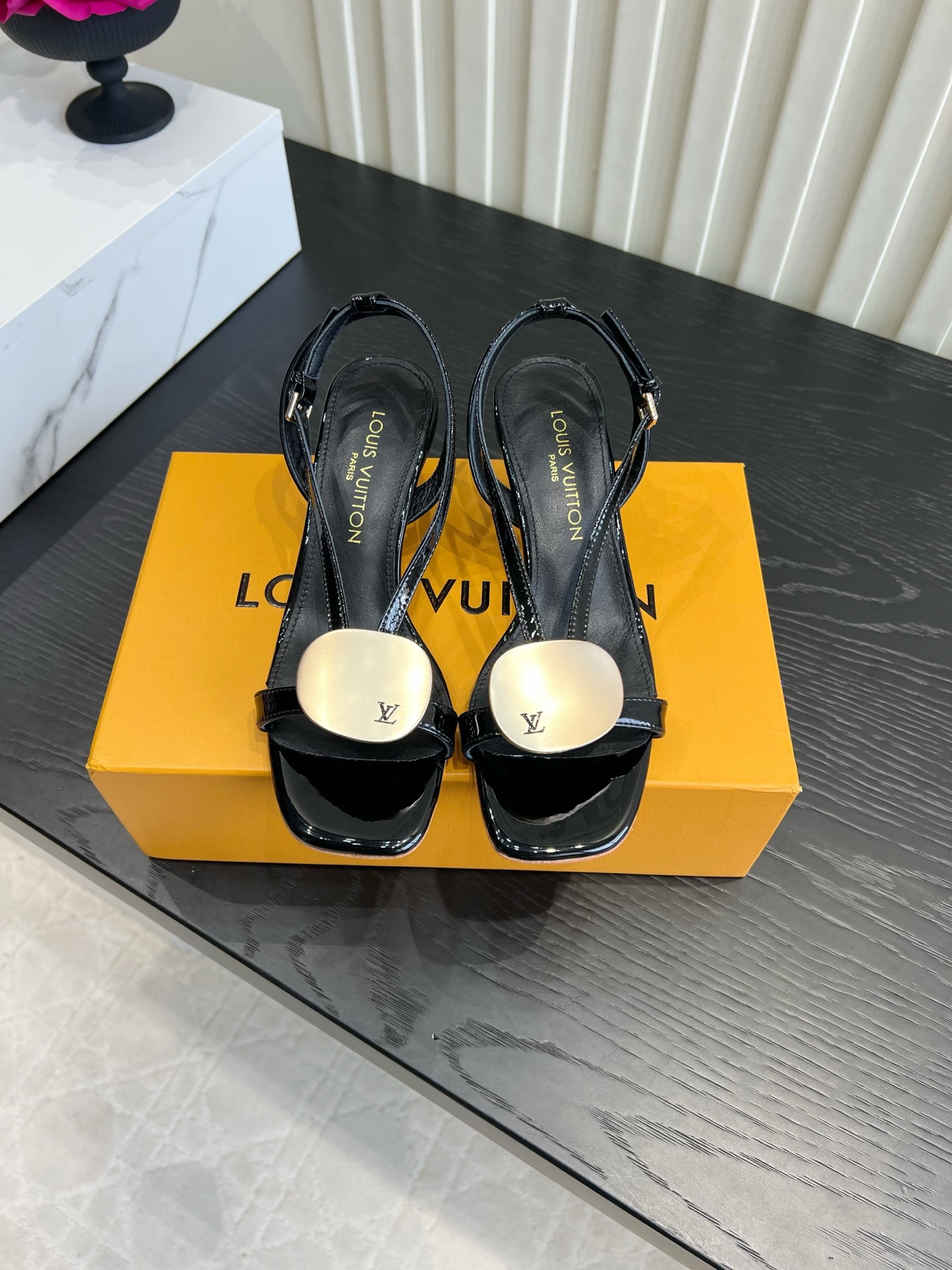 Louis Vuitton Sandals
