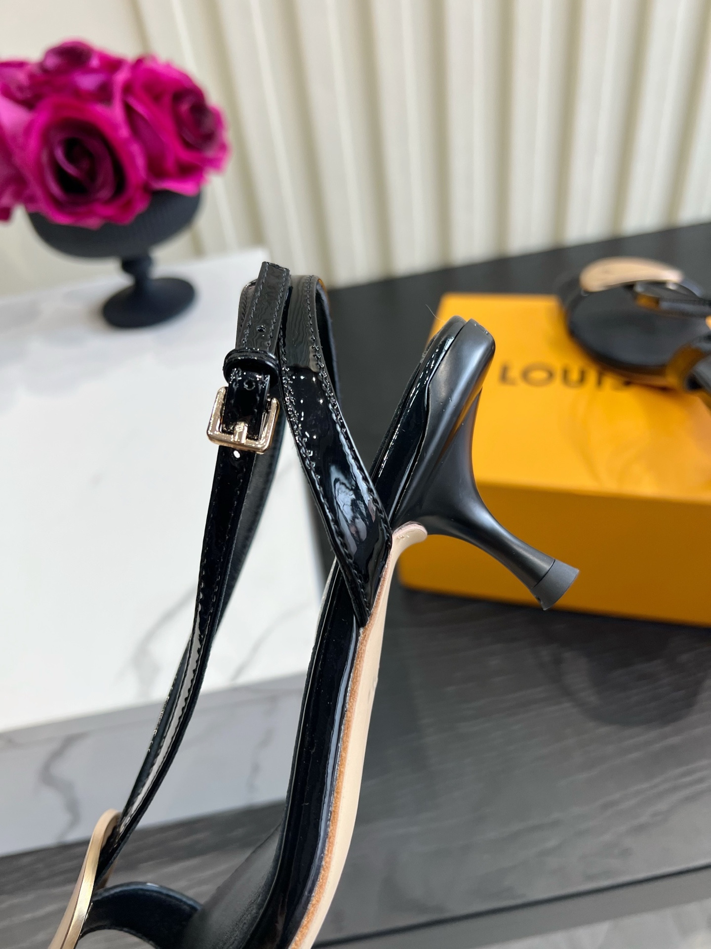 Louis Vuitton Sandals