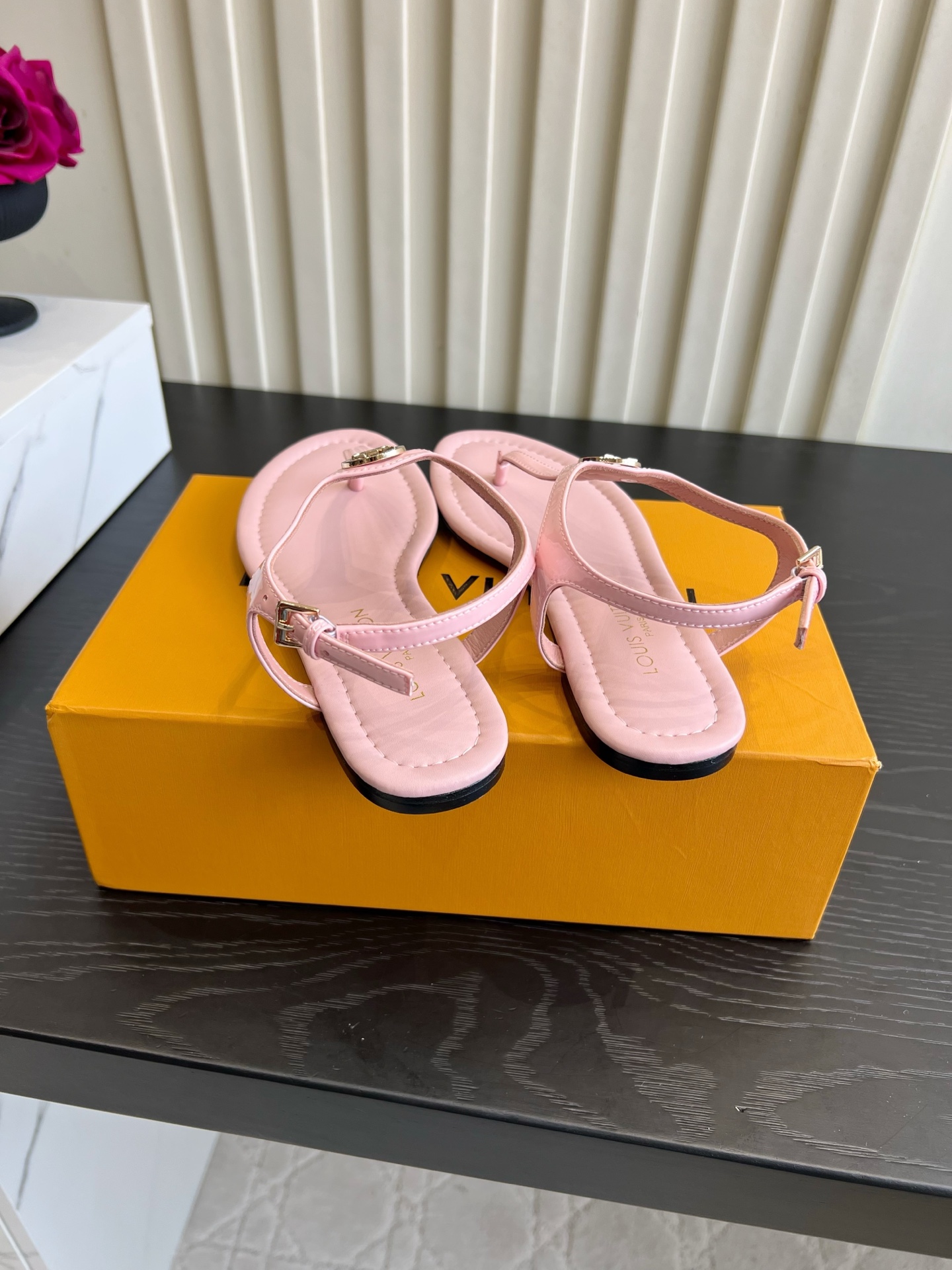 Louis Vuitton Sandals