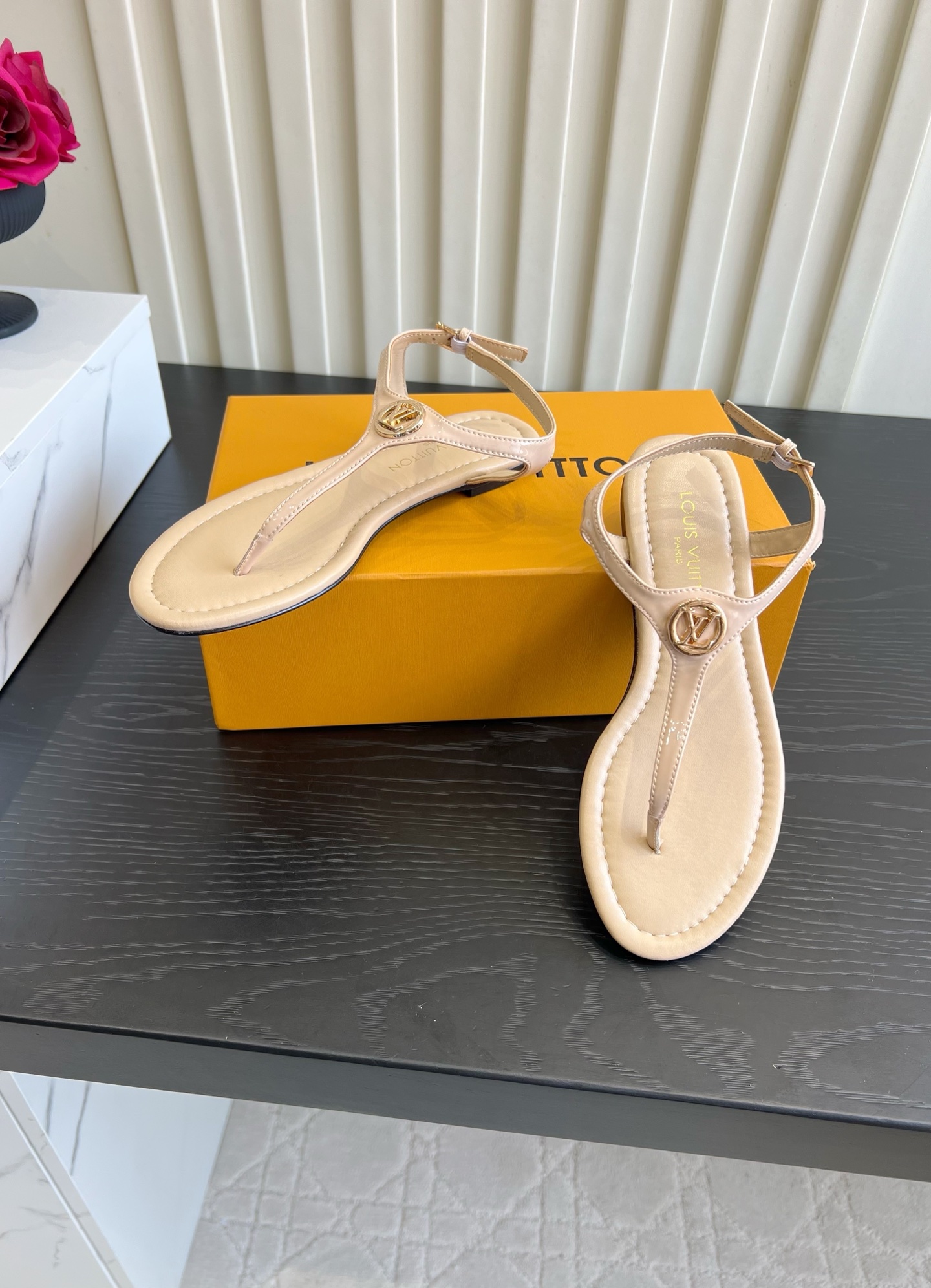 Louis Vuitton Sandals