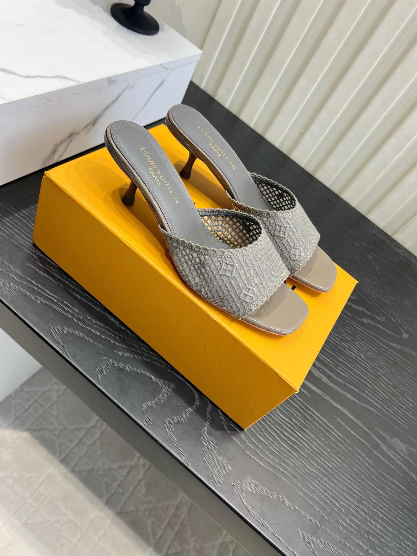 Designer Slides