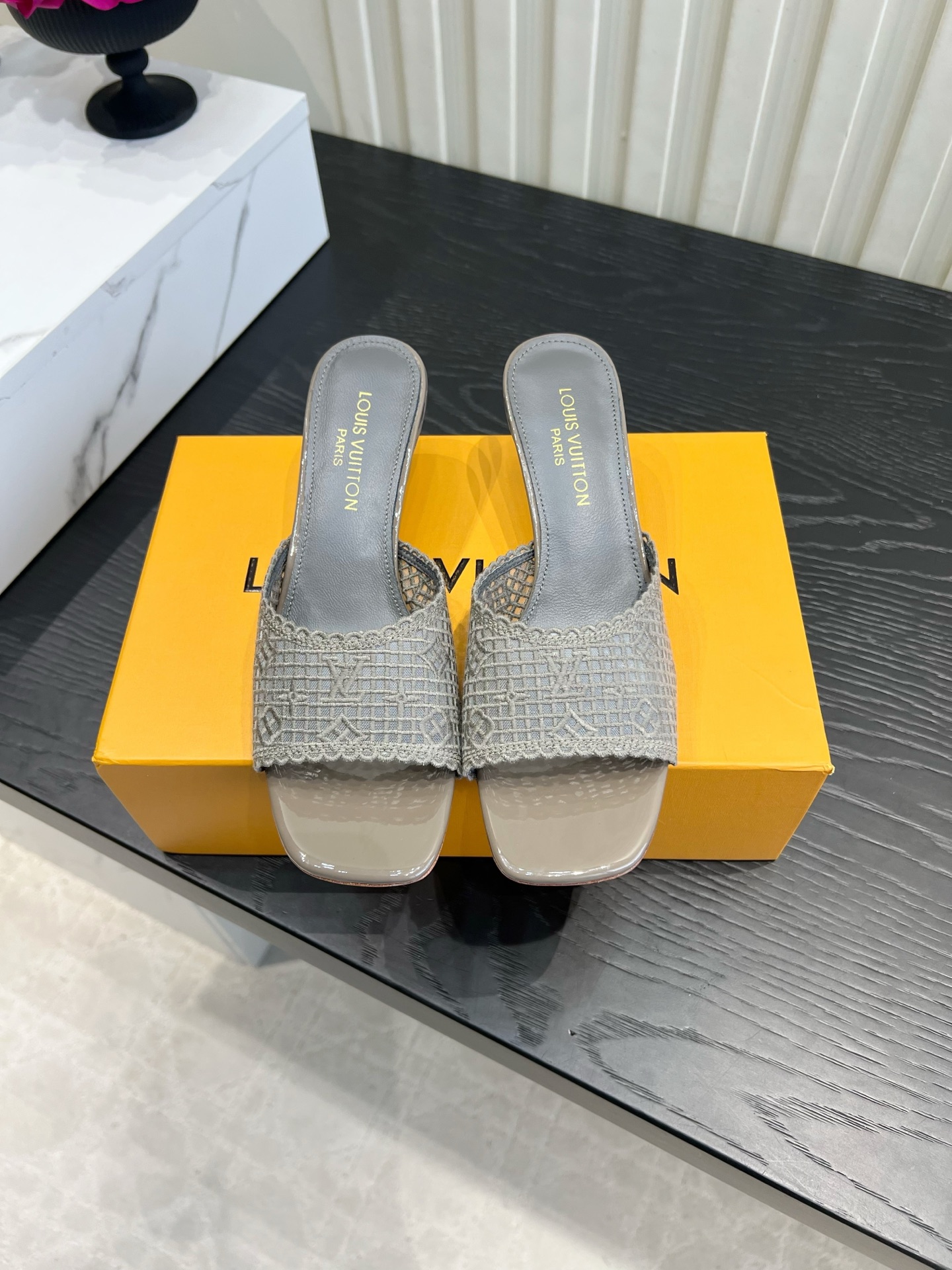 Designer Slides