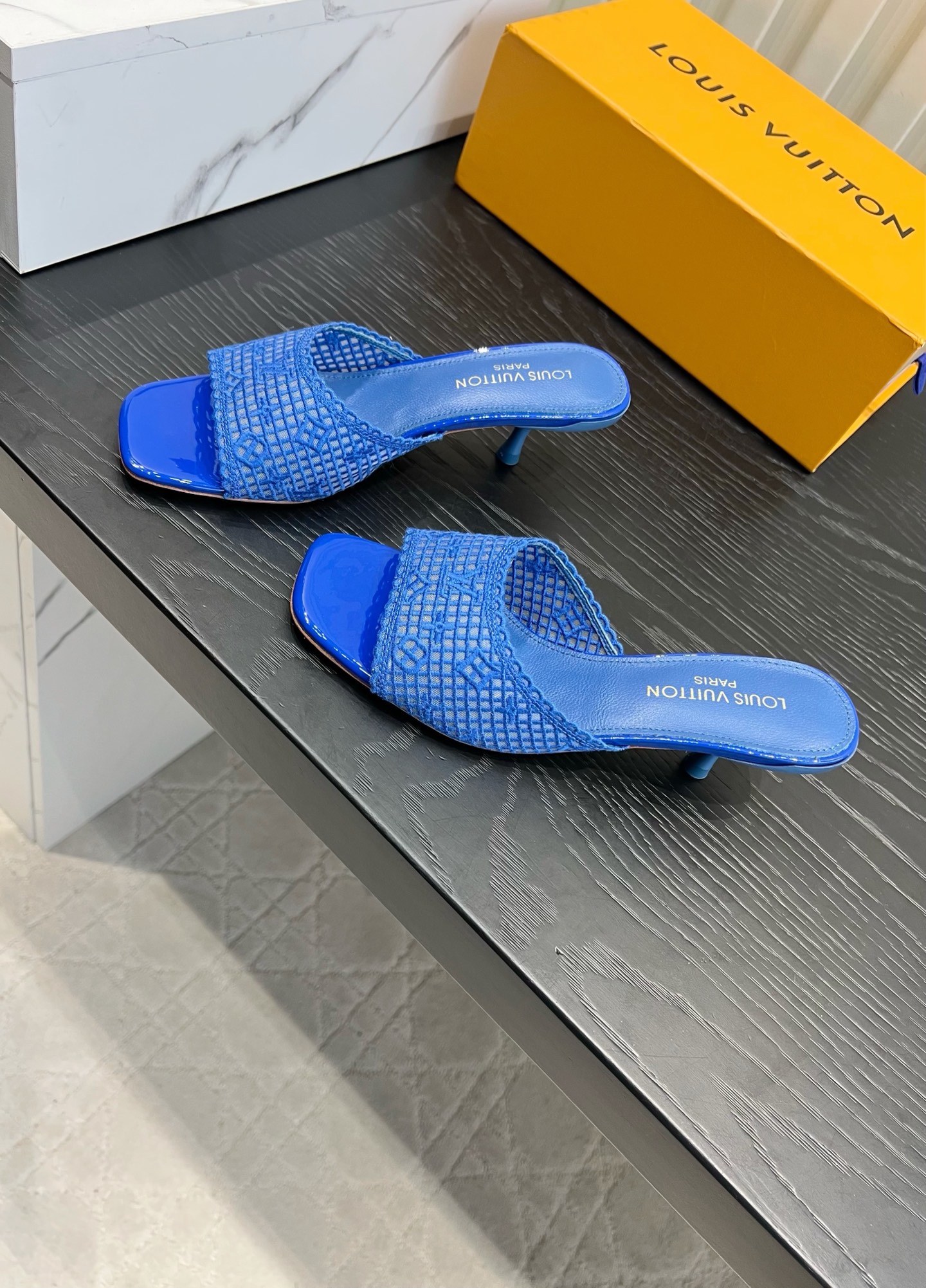 Designer Slides