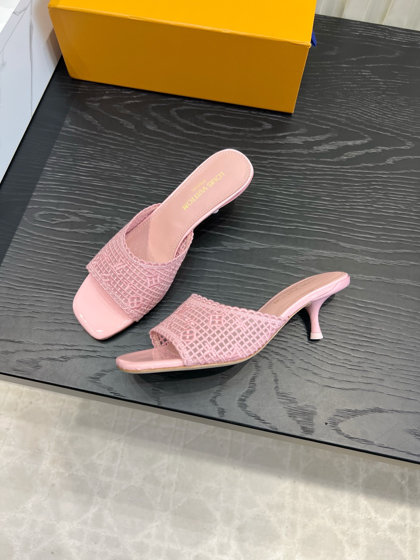 Designer Slides