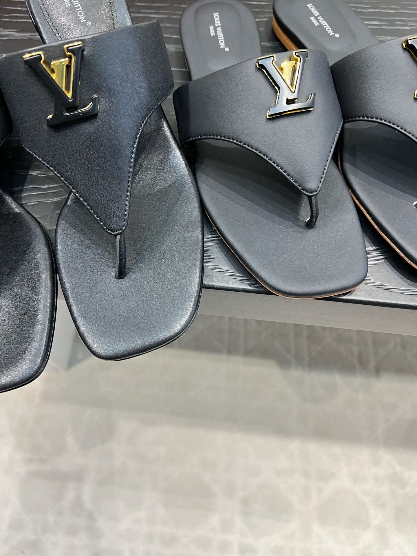 Louis Vuitton Slides