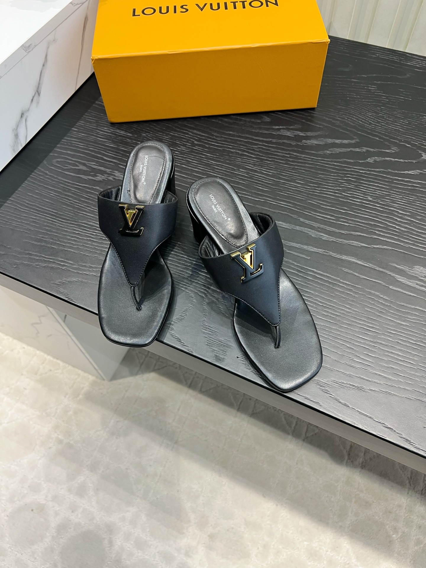 Louis Vuitton Slides