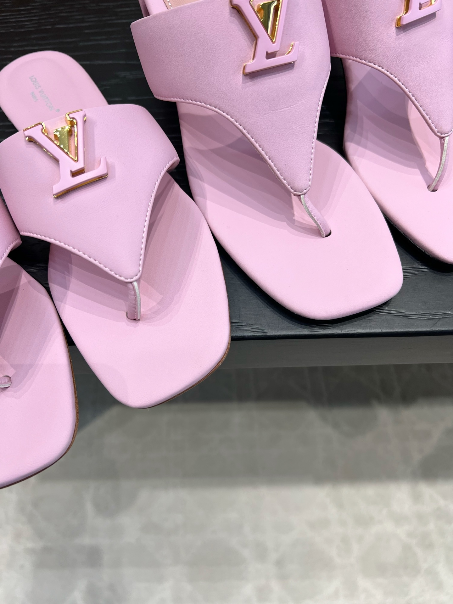 Louis Vuitton Slides