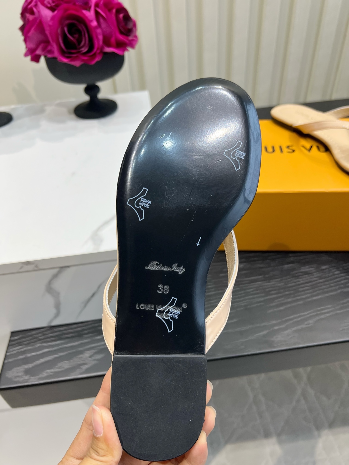 Louis Vuitton Women Shoes
