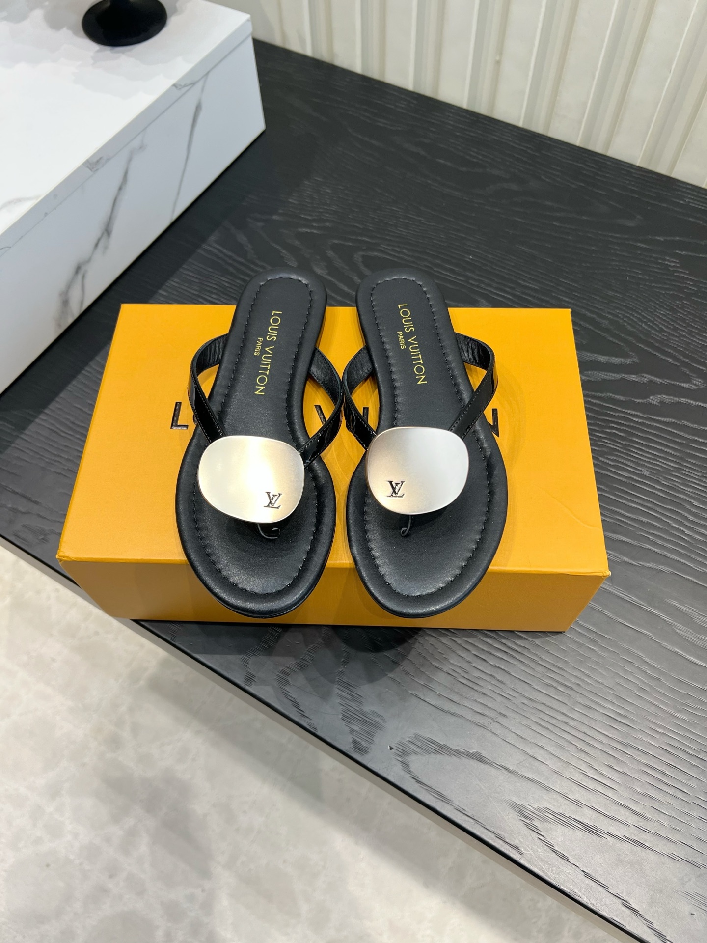 Louis Vuitton Women Shoes