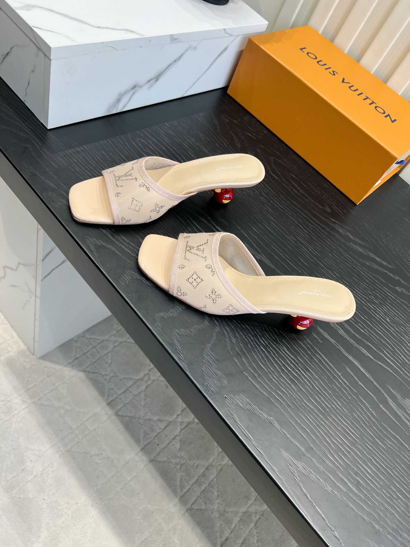Louis Vuitton Slides