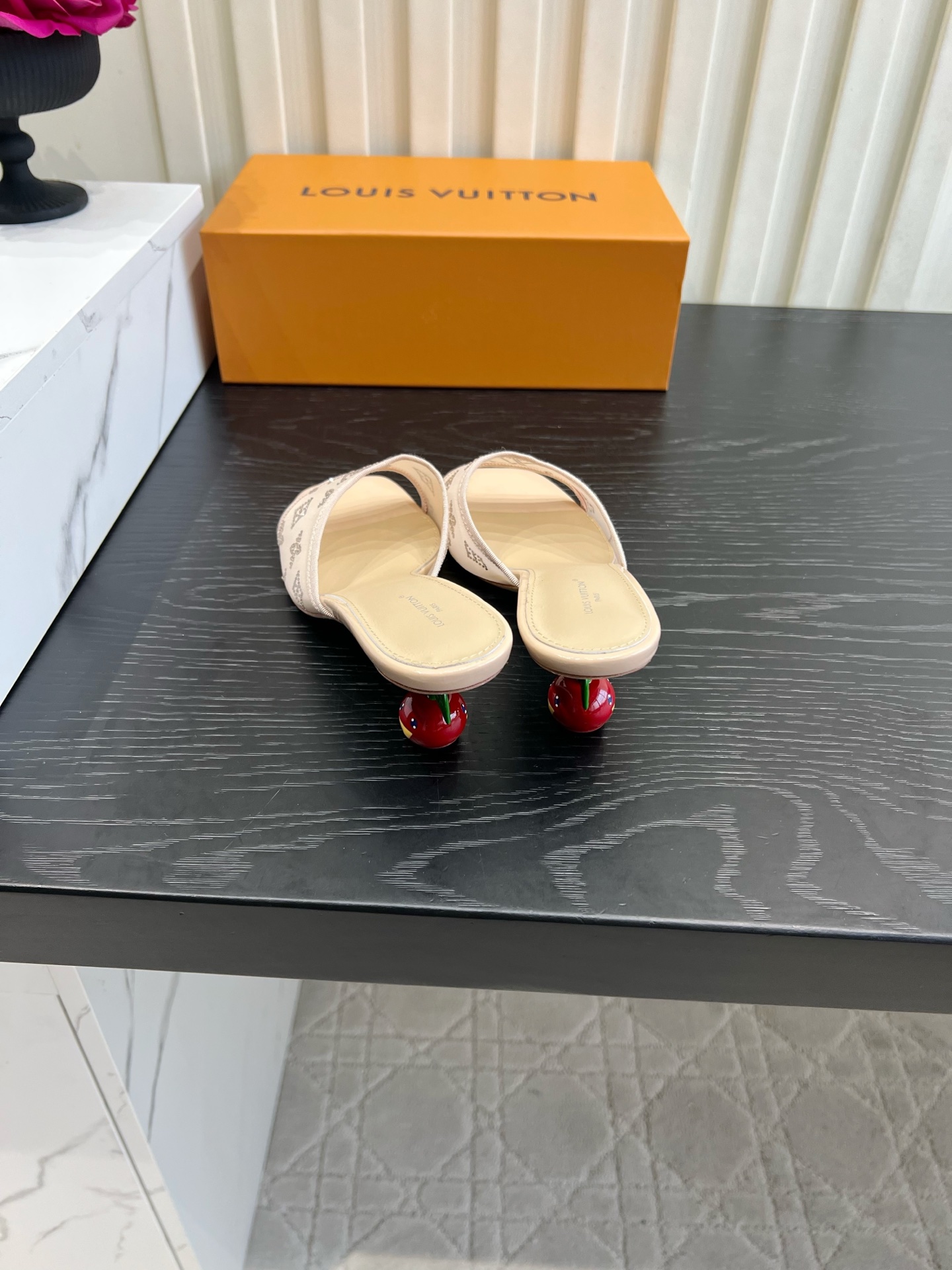 Louis Vuitton Slides