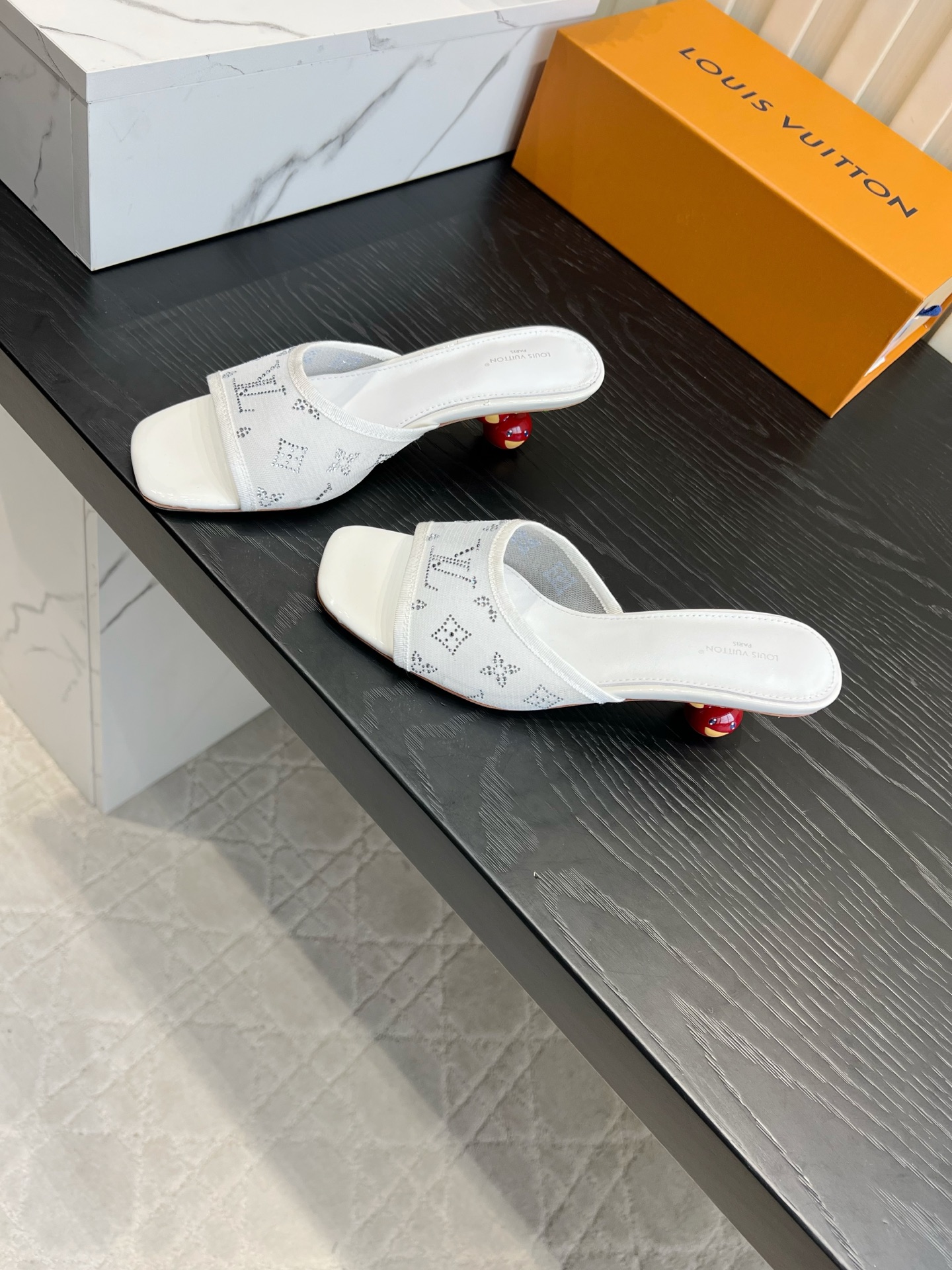 Louis Vuitton Slides