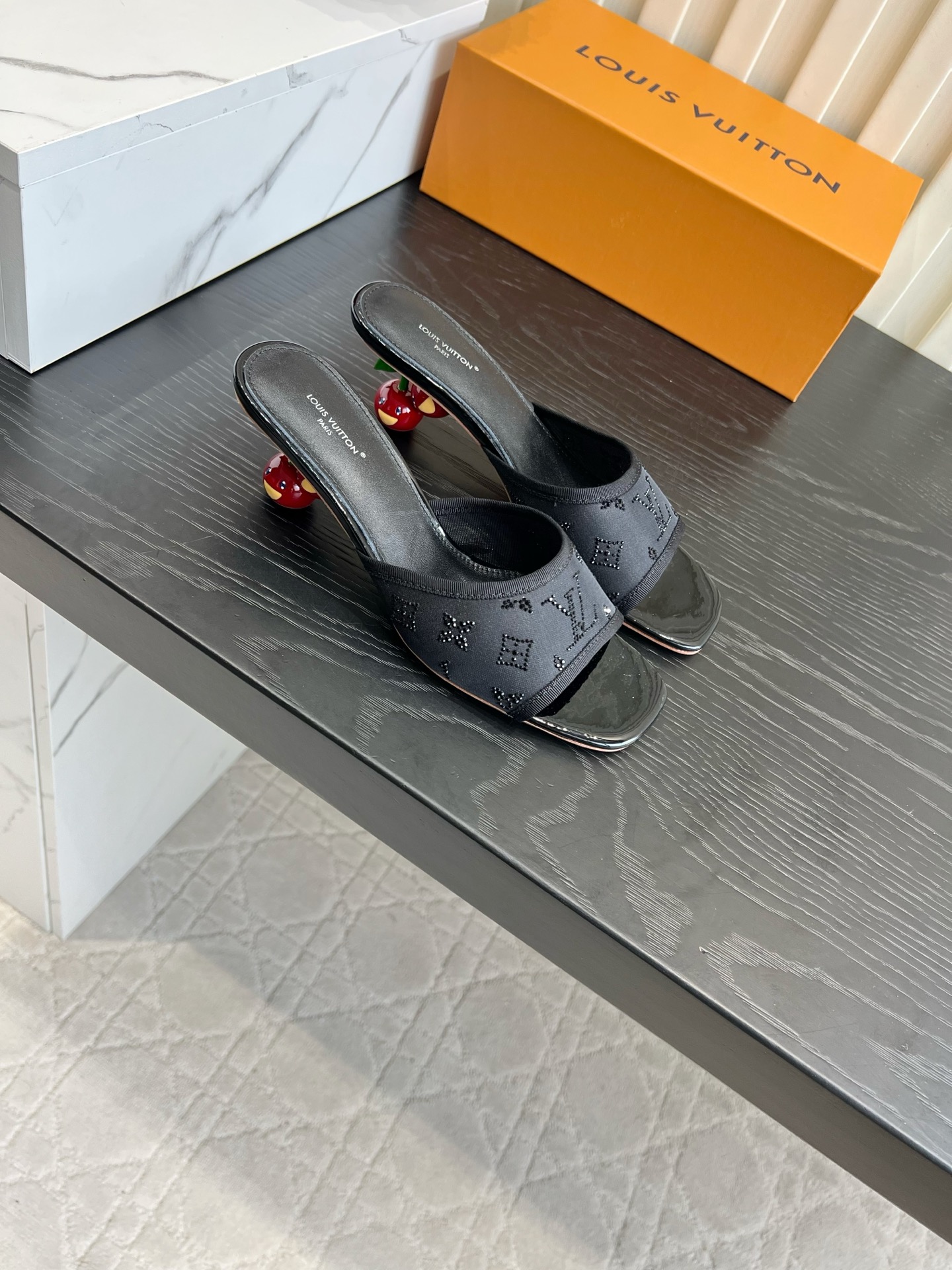 Louis Vuitton Slides