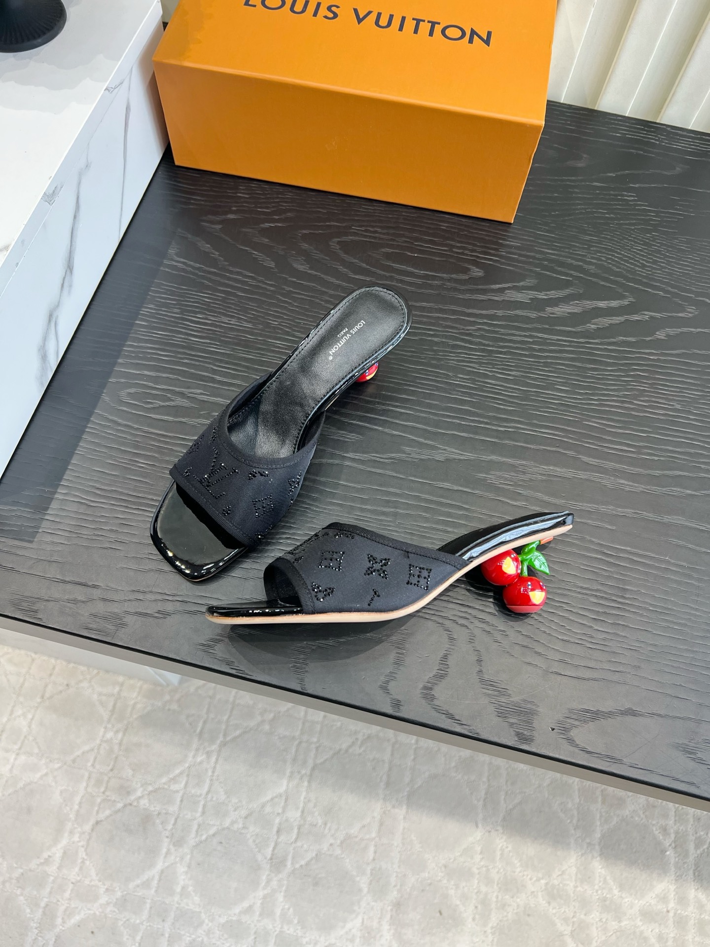 Louis Vuitton Slides