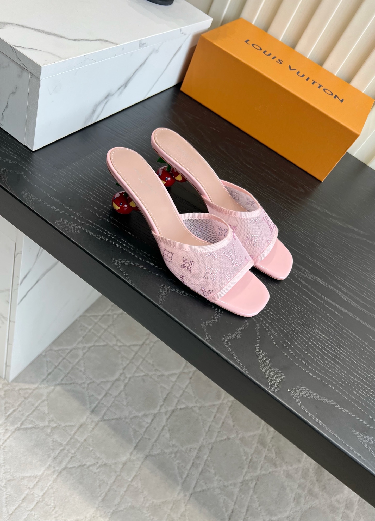 Louis Vuitton Slides