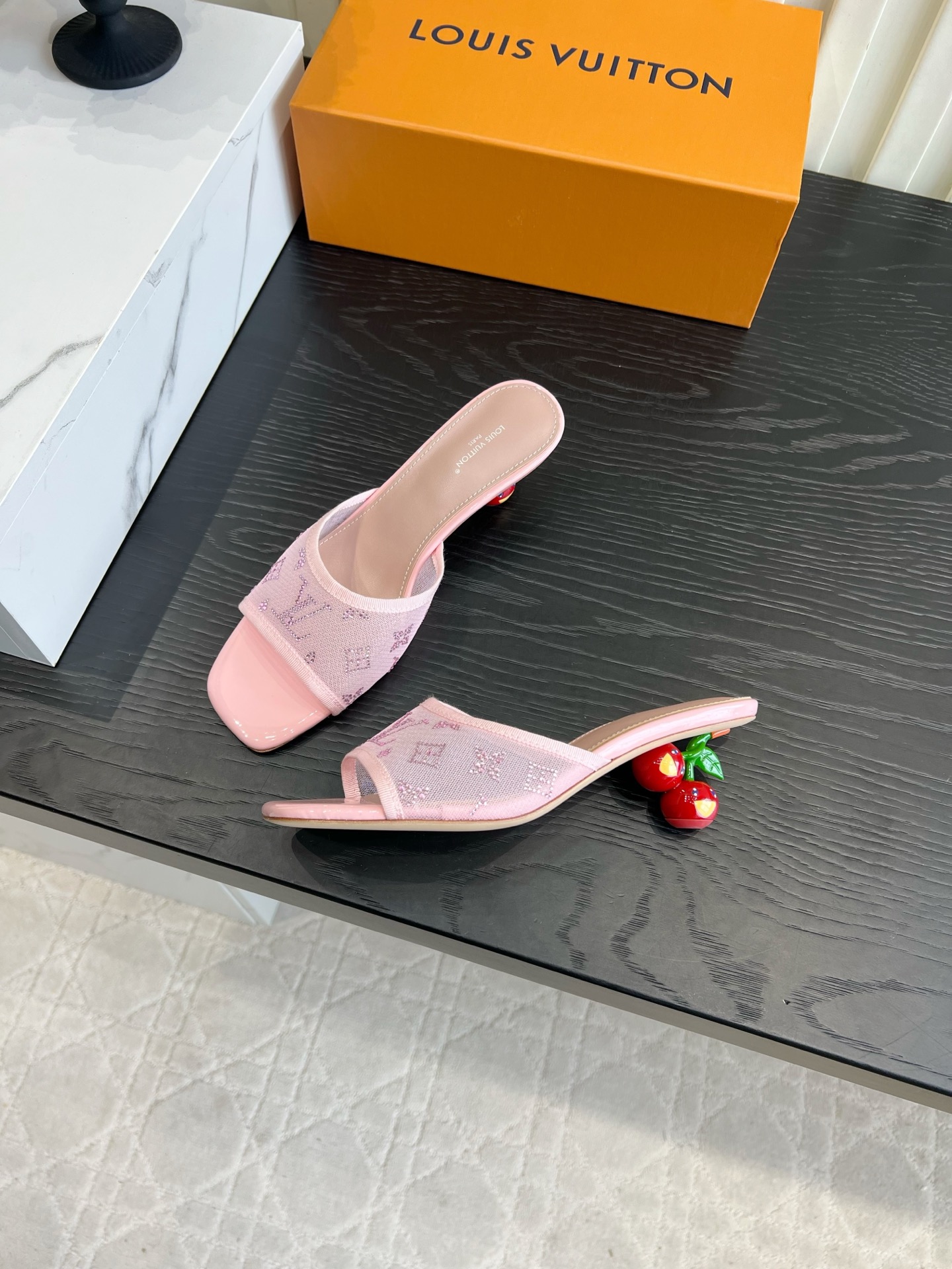 Louis Vuitton Slides