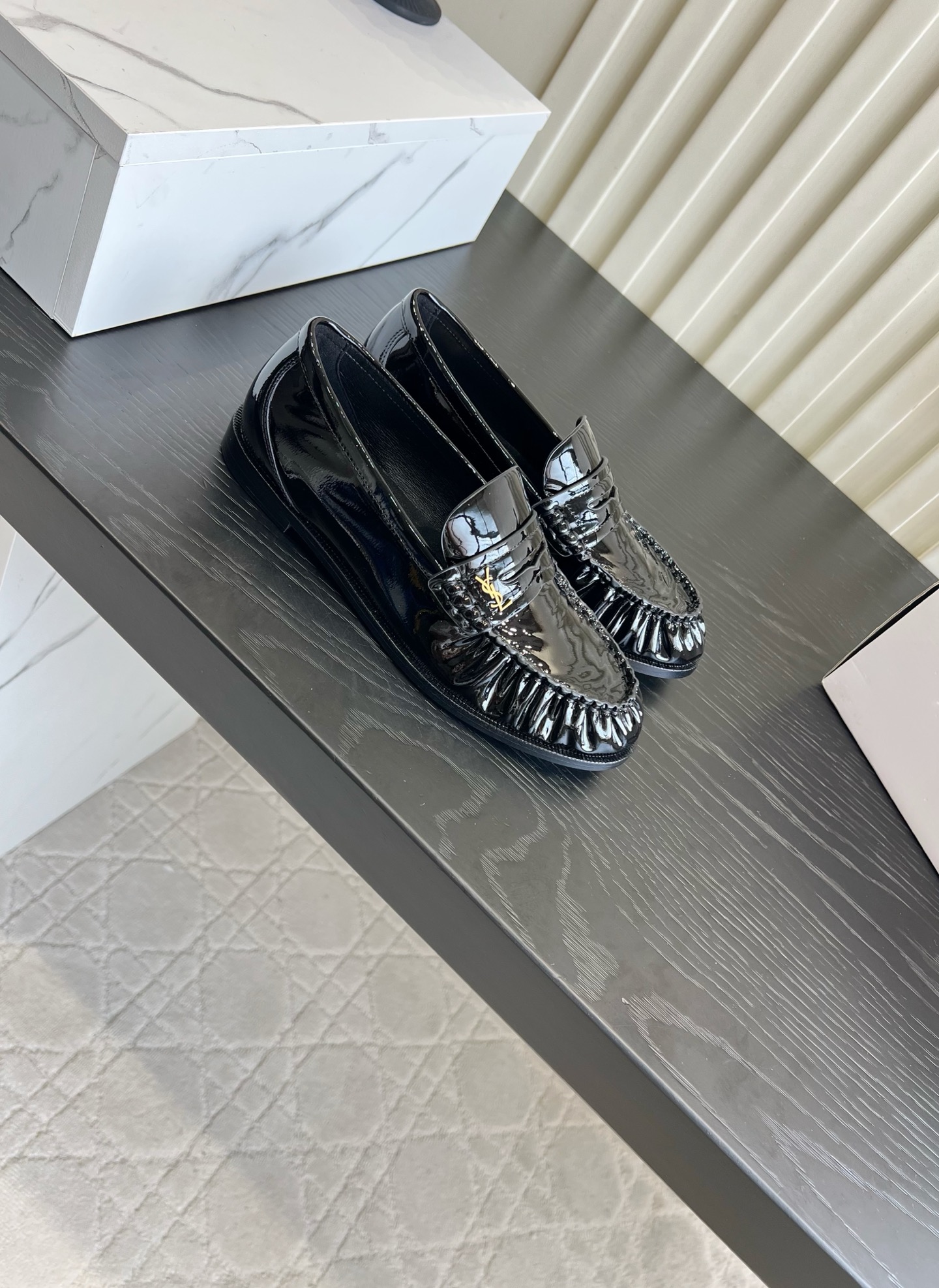 Лоферы Saint Laurent