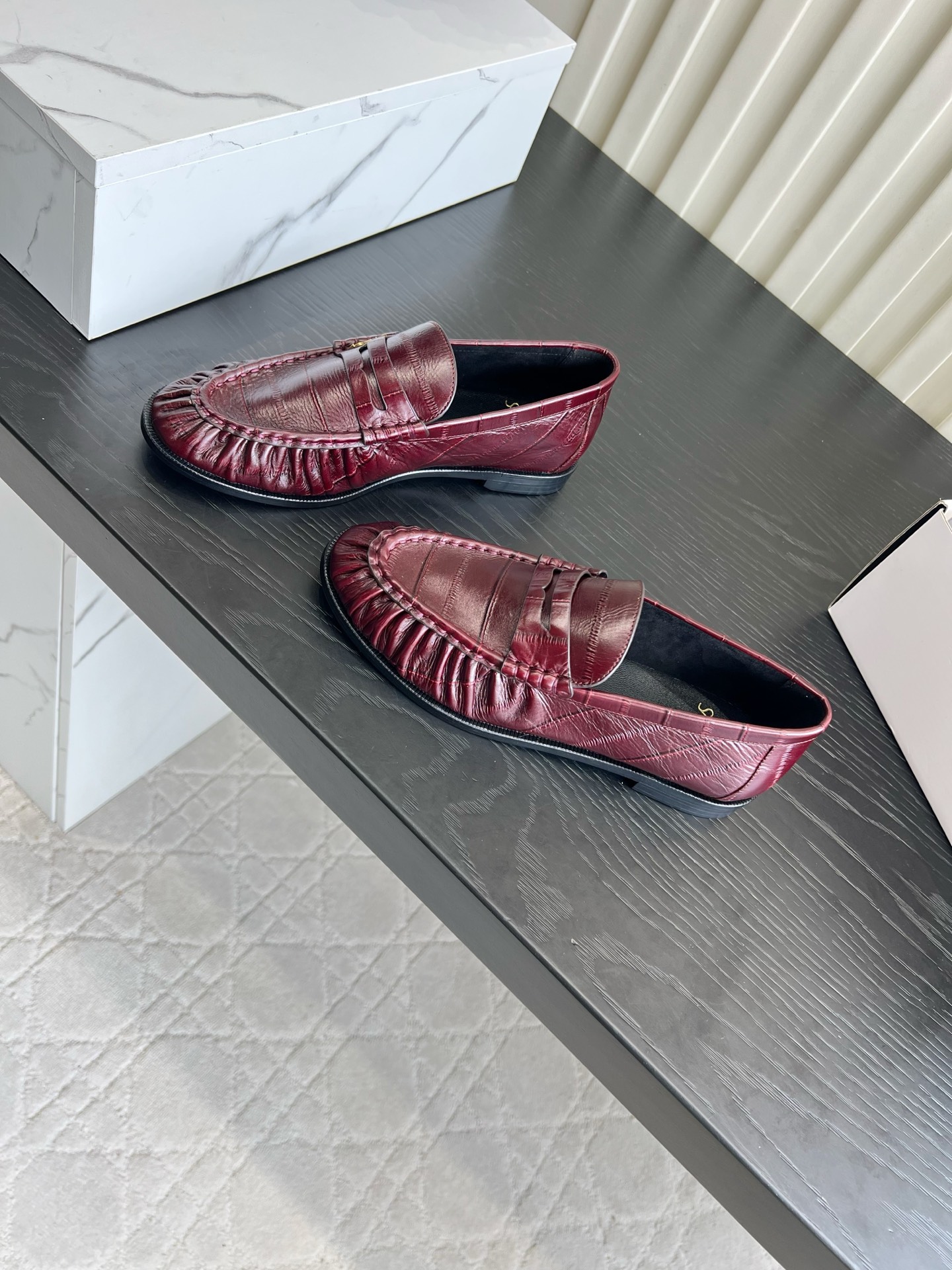 Лоферы Saint Laurent