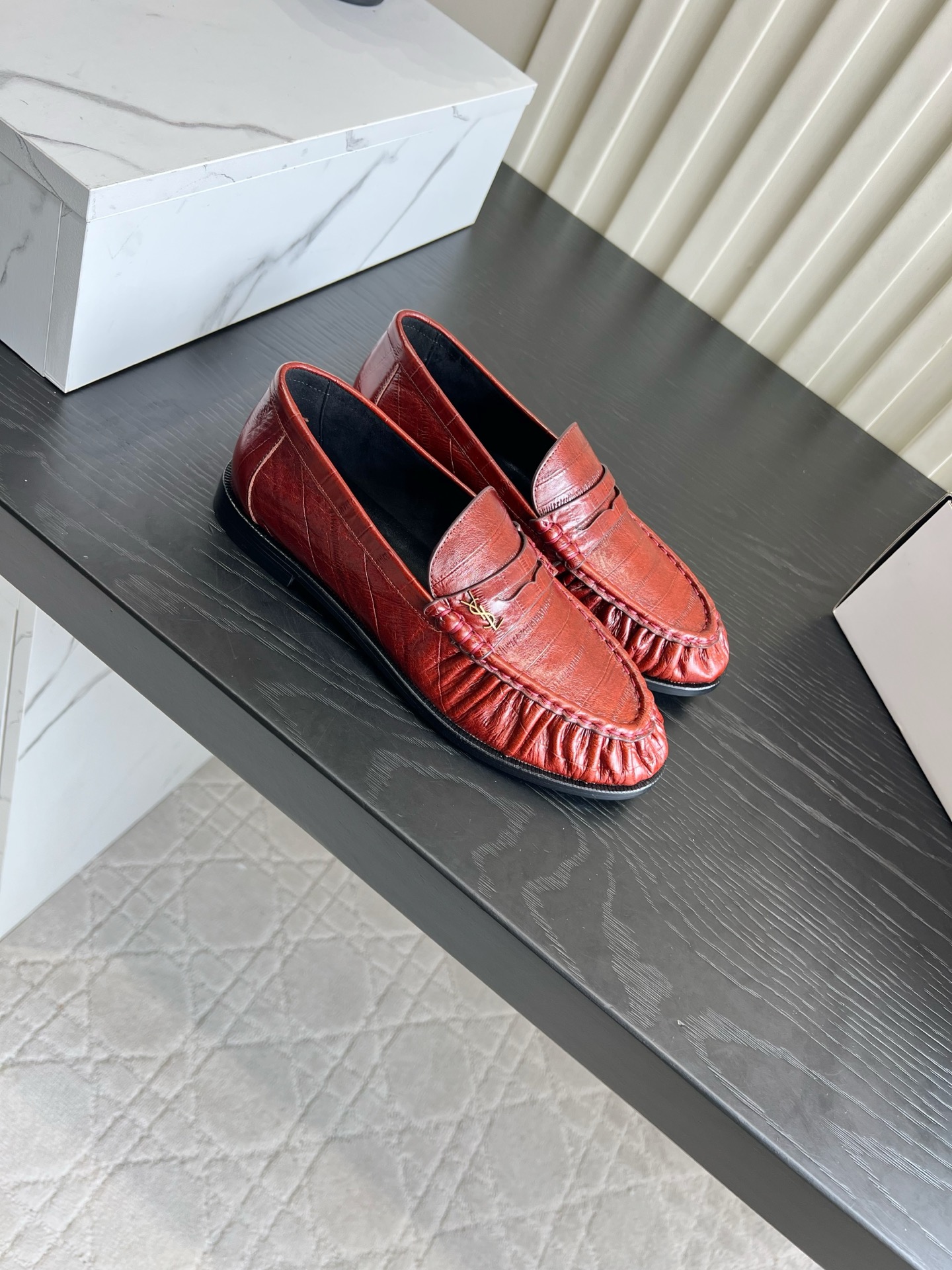 Лоферы Saint Laurent