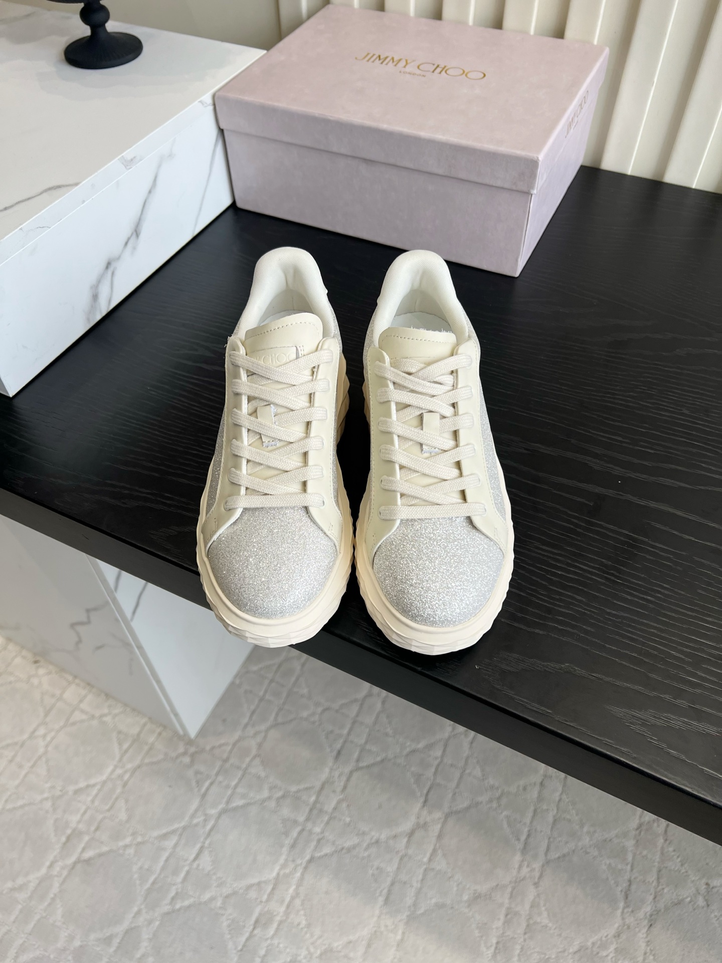 Кроссовки Jimmy Choo