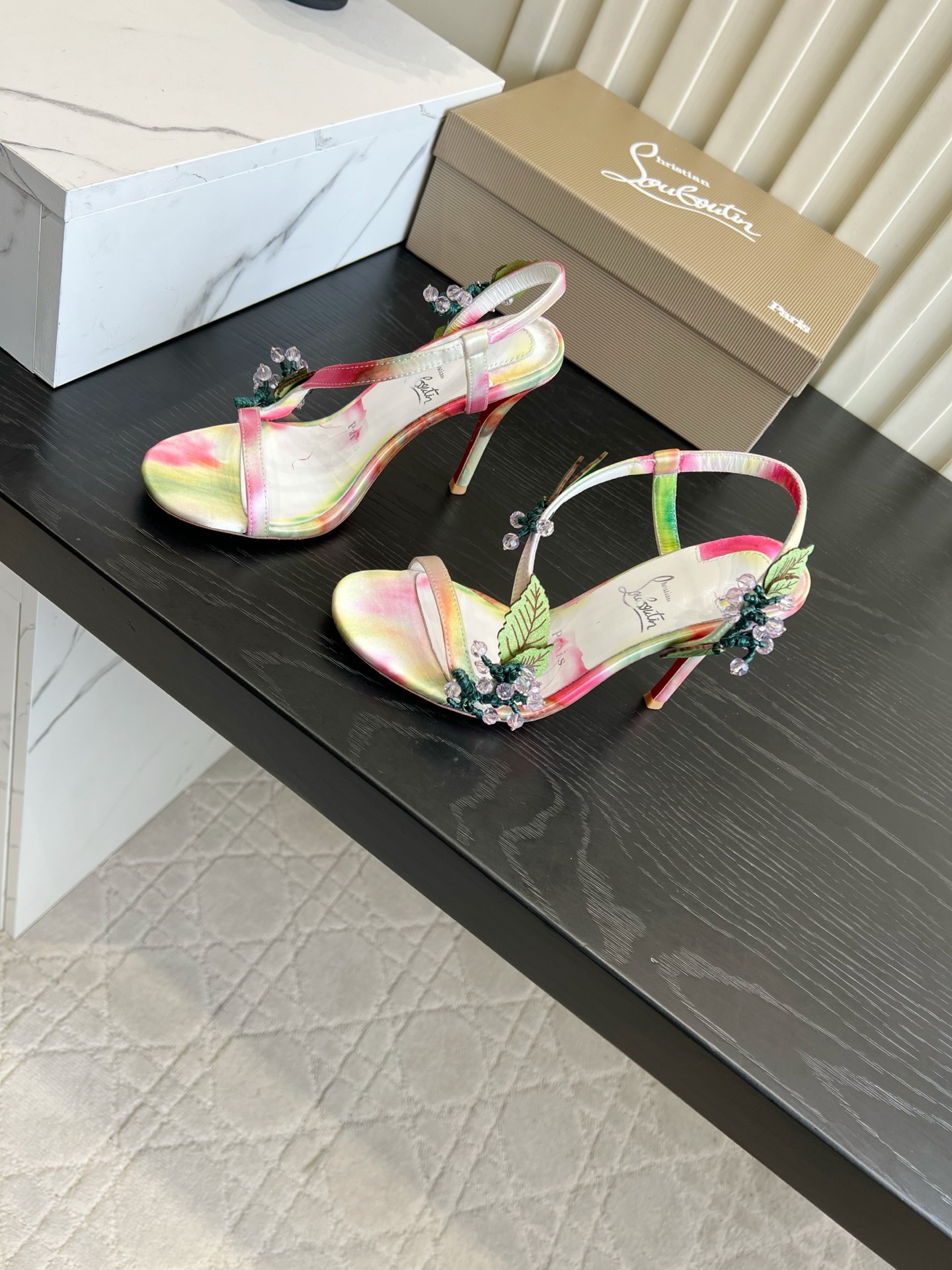 Туфли Christian Louboutin
