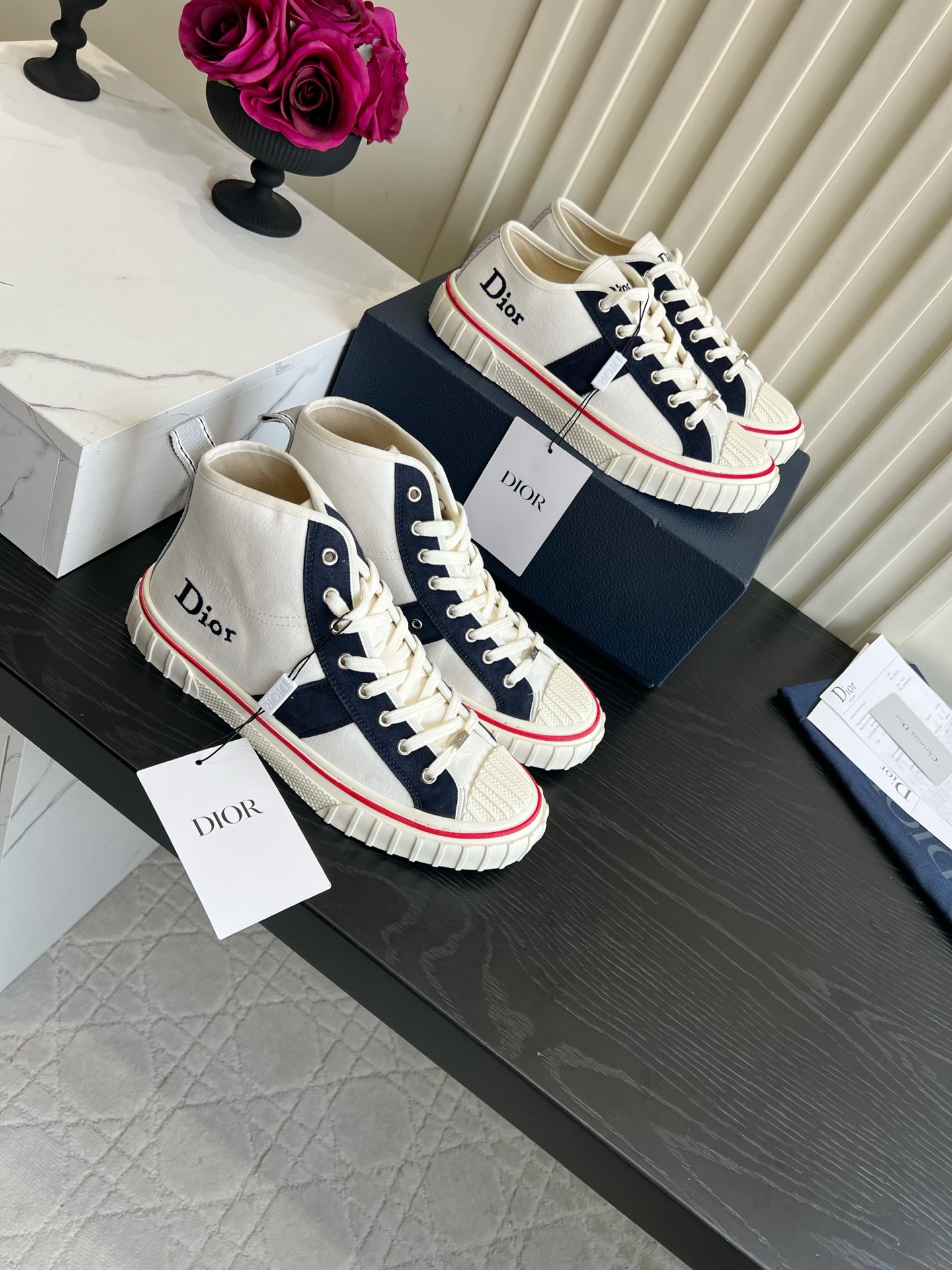 Кроссовки Dior