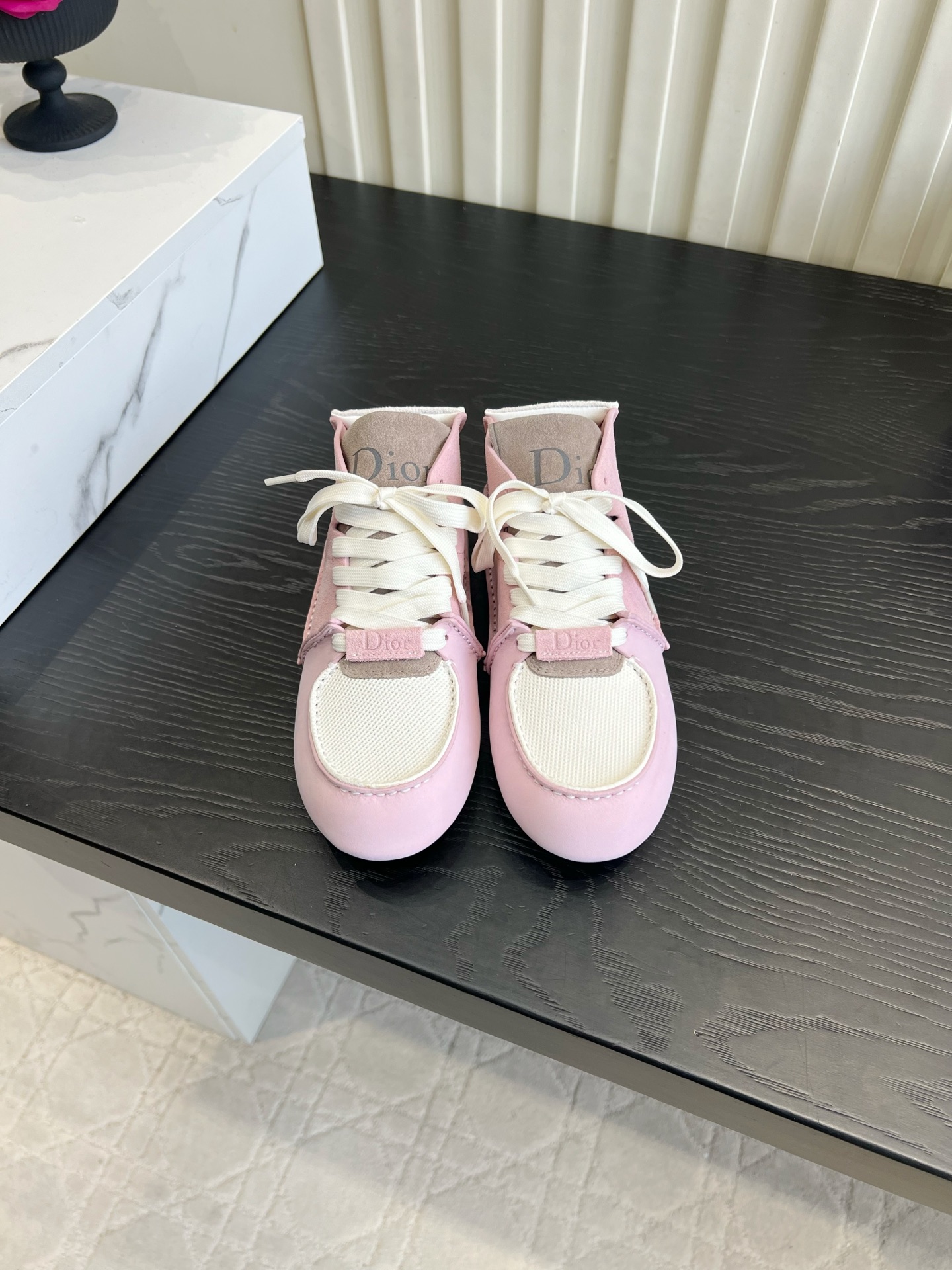 Кроссовки Dior